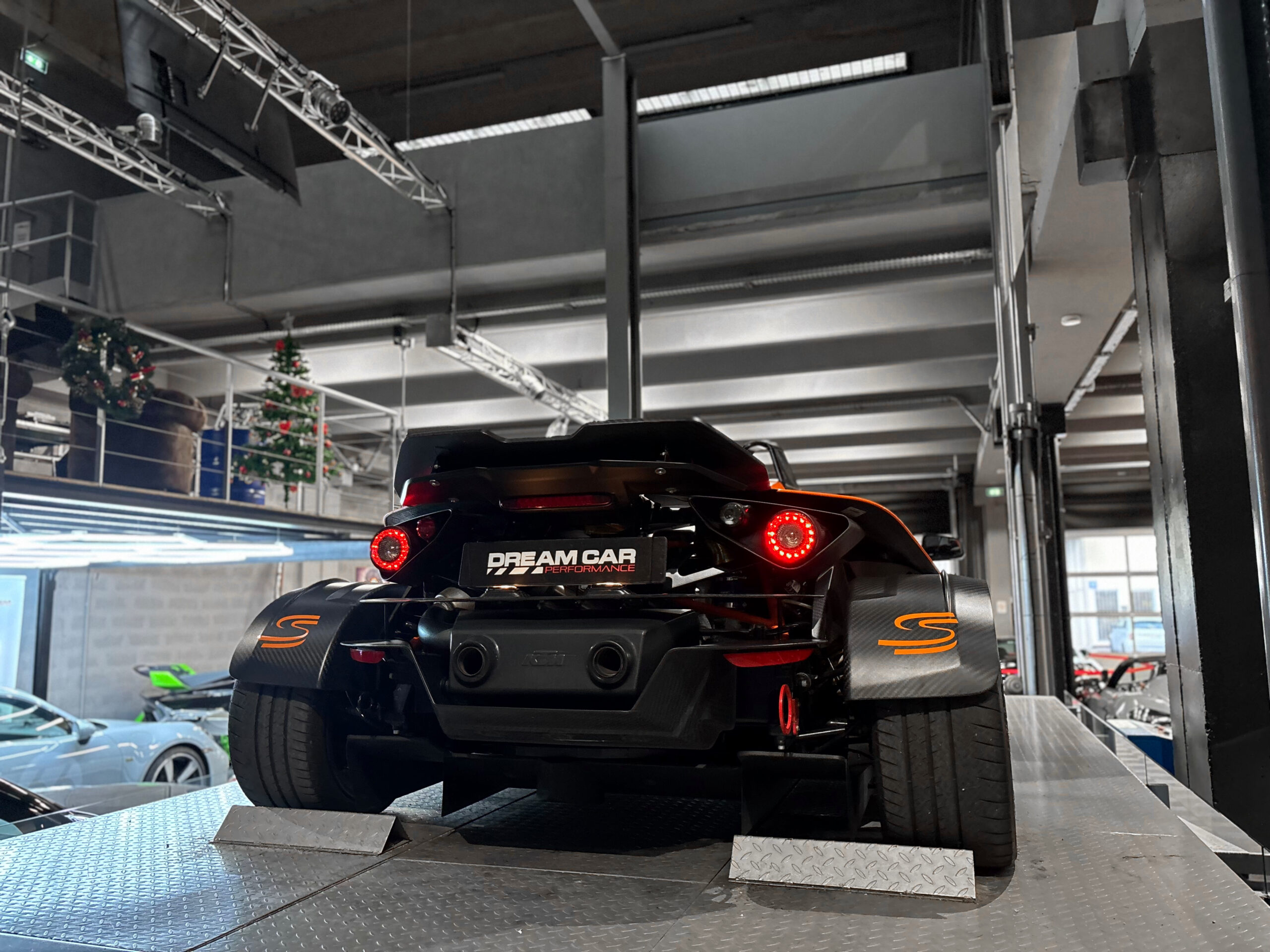 KTM X-Bow R 345 - Homologuée route – Image 12