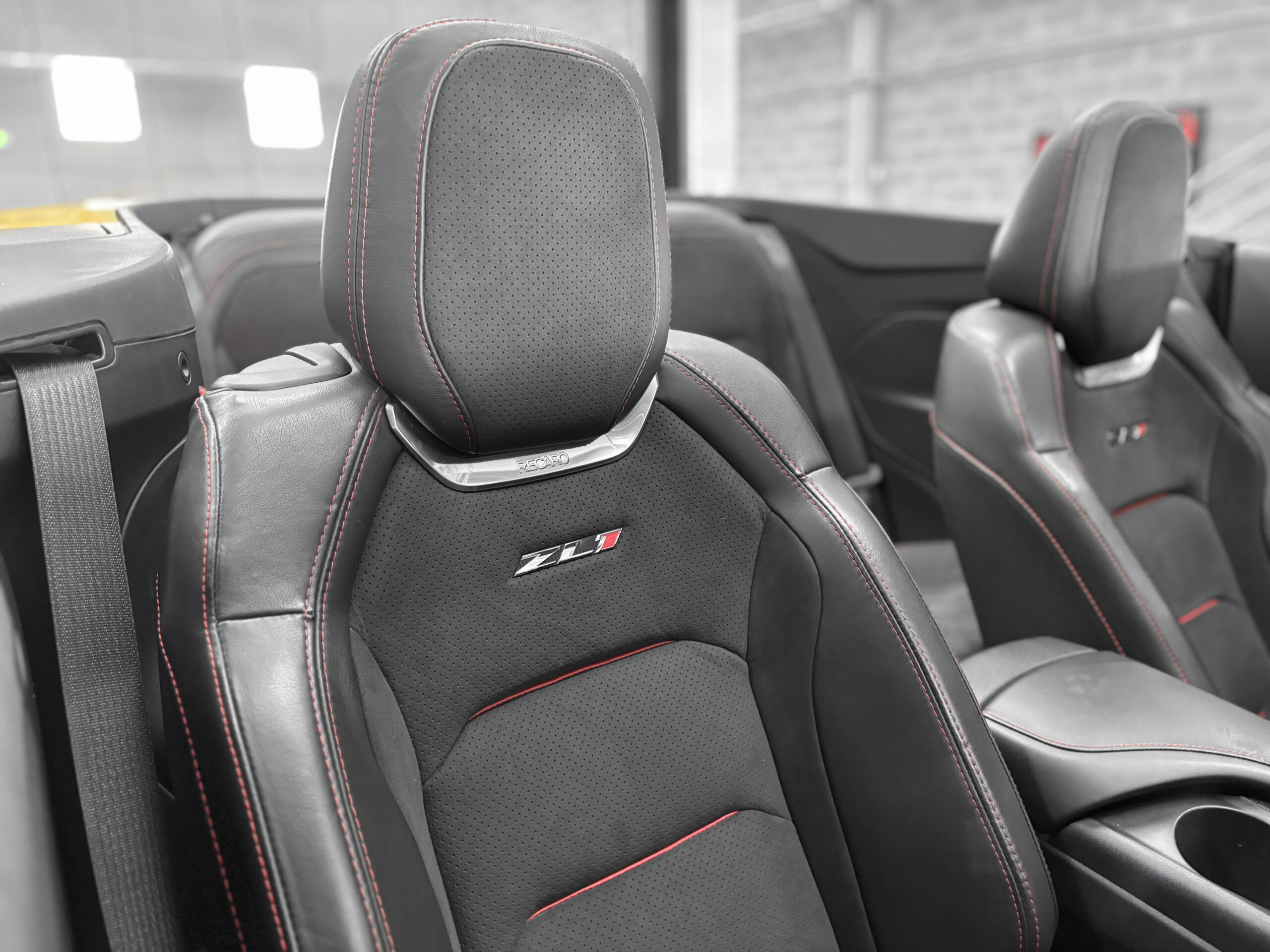 Chevrolet camaro ZL1 Cabriolet V8 6.2 659 – BVA – Bose – Image 33