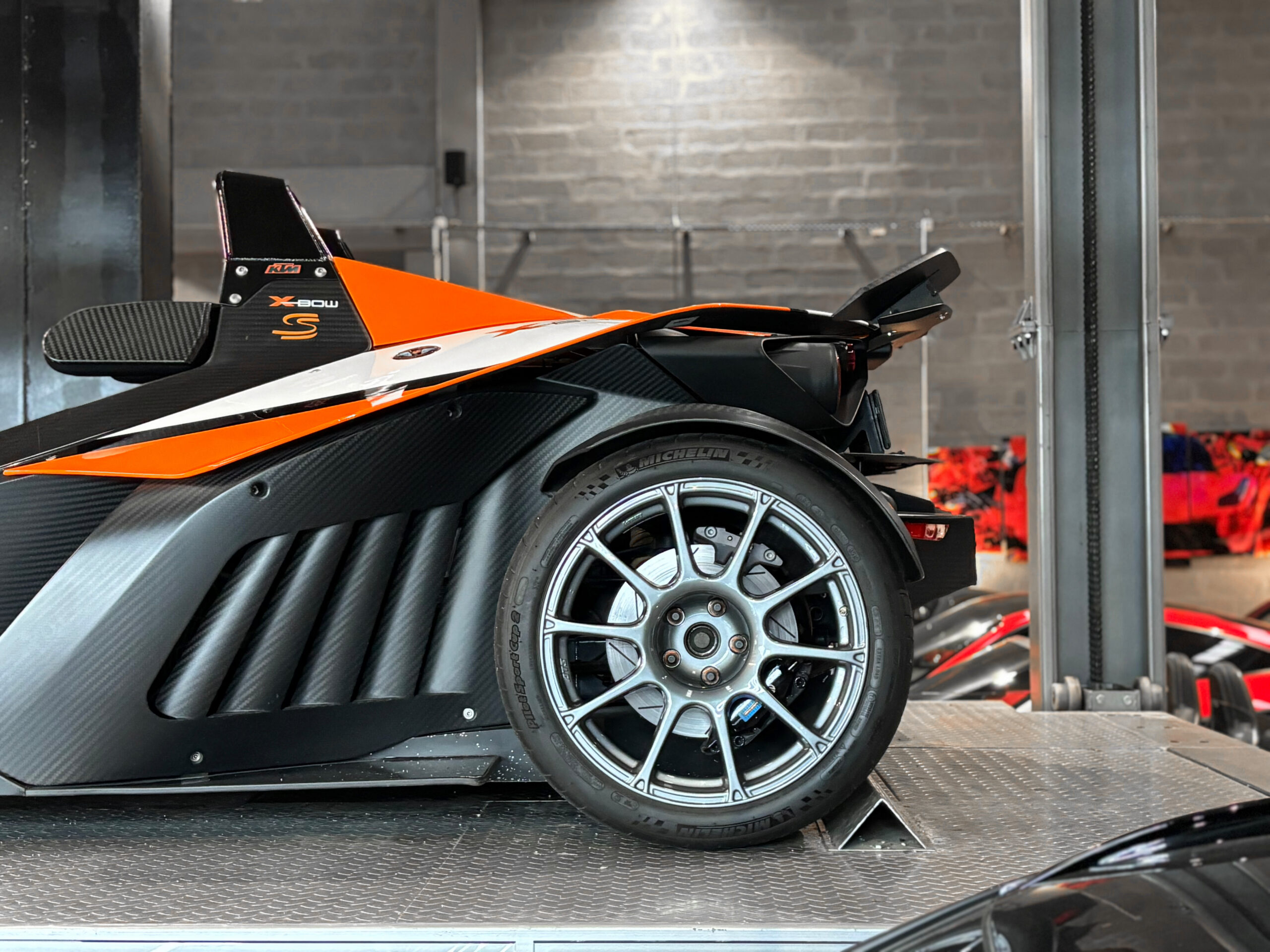 KTM X-Bow R 345 - Homologuée route – Image 10