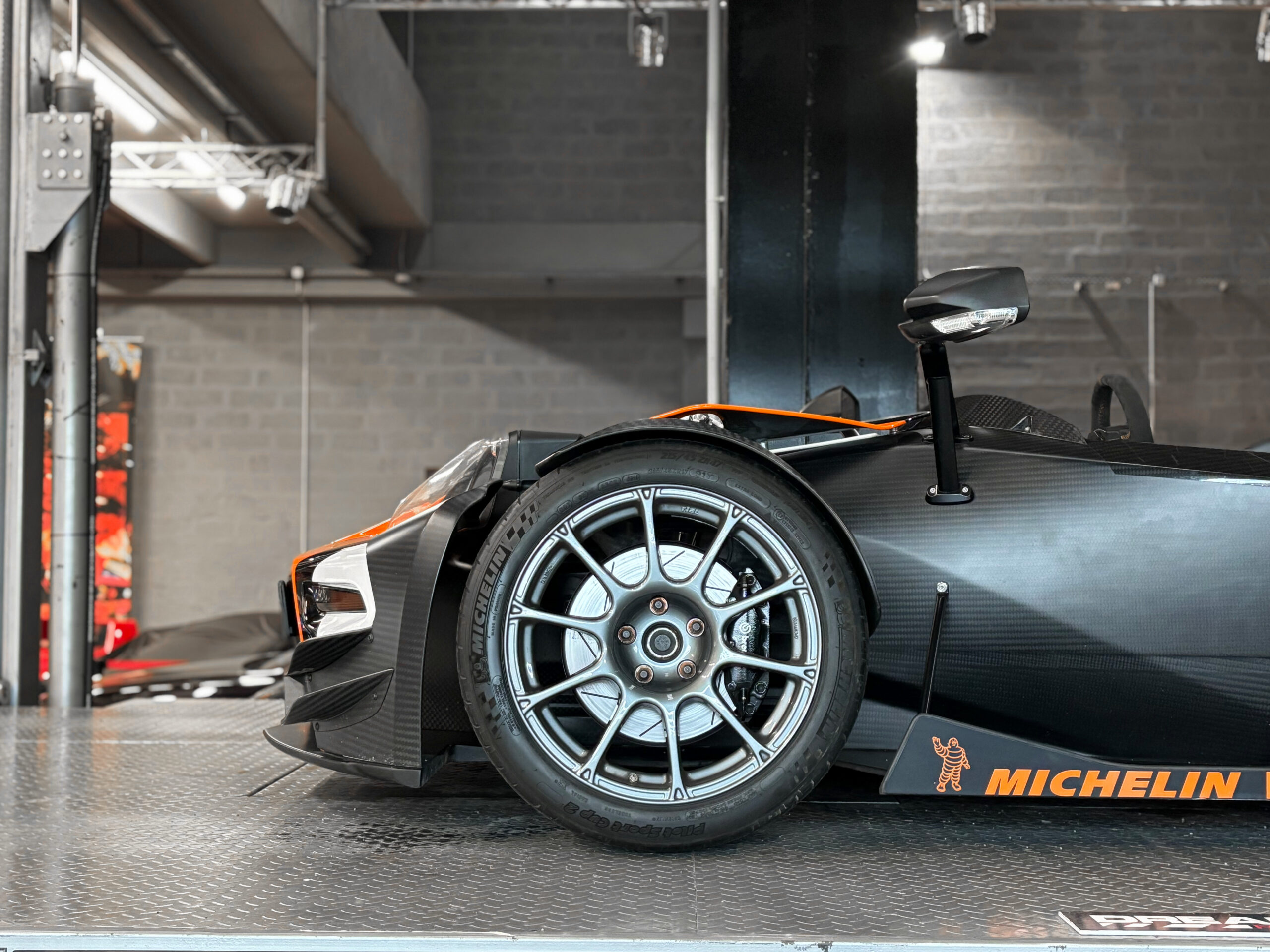 KTM X-Bow R 345 - Homologuée route – Image 7