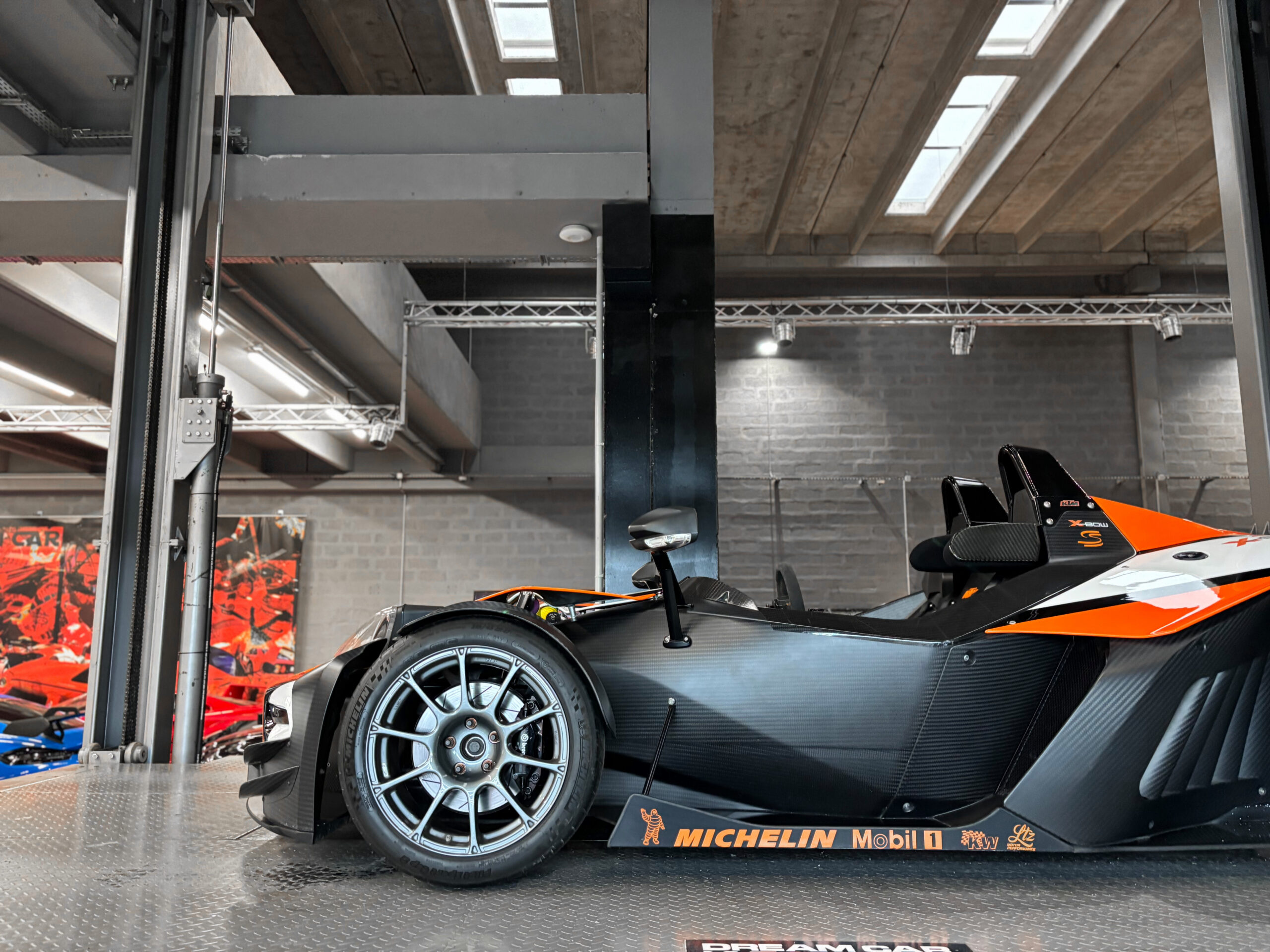 KTM X-Bow R 345 - Homologuée route – Image 6
