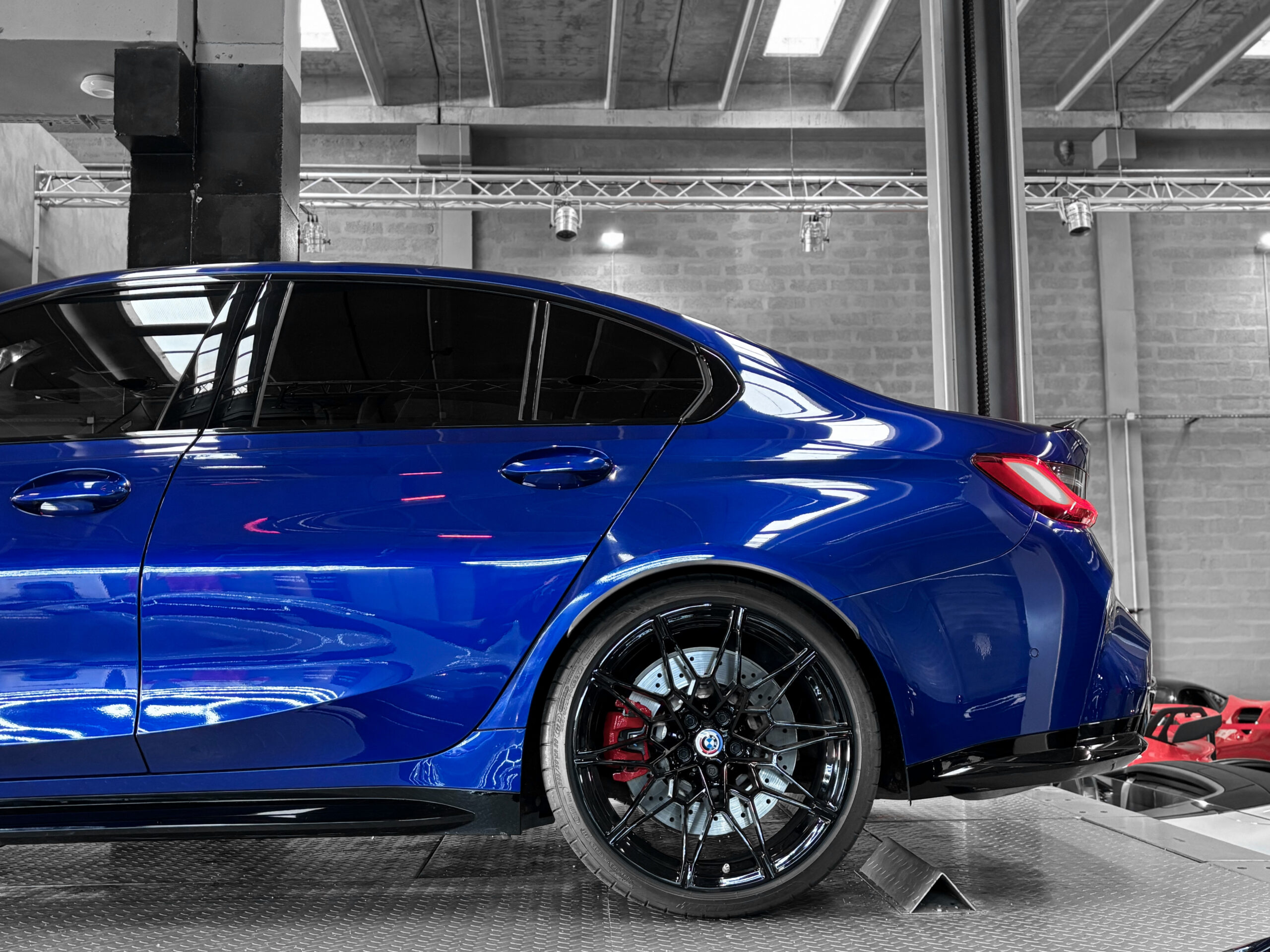 BMW M3 Compétition xDrive 3.0 510 – Individual – Image 11