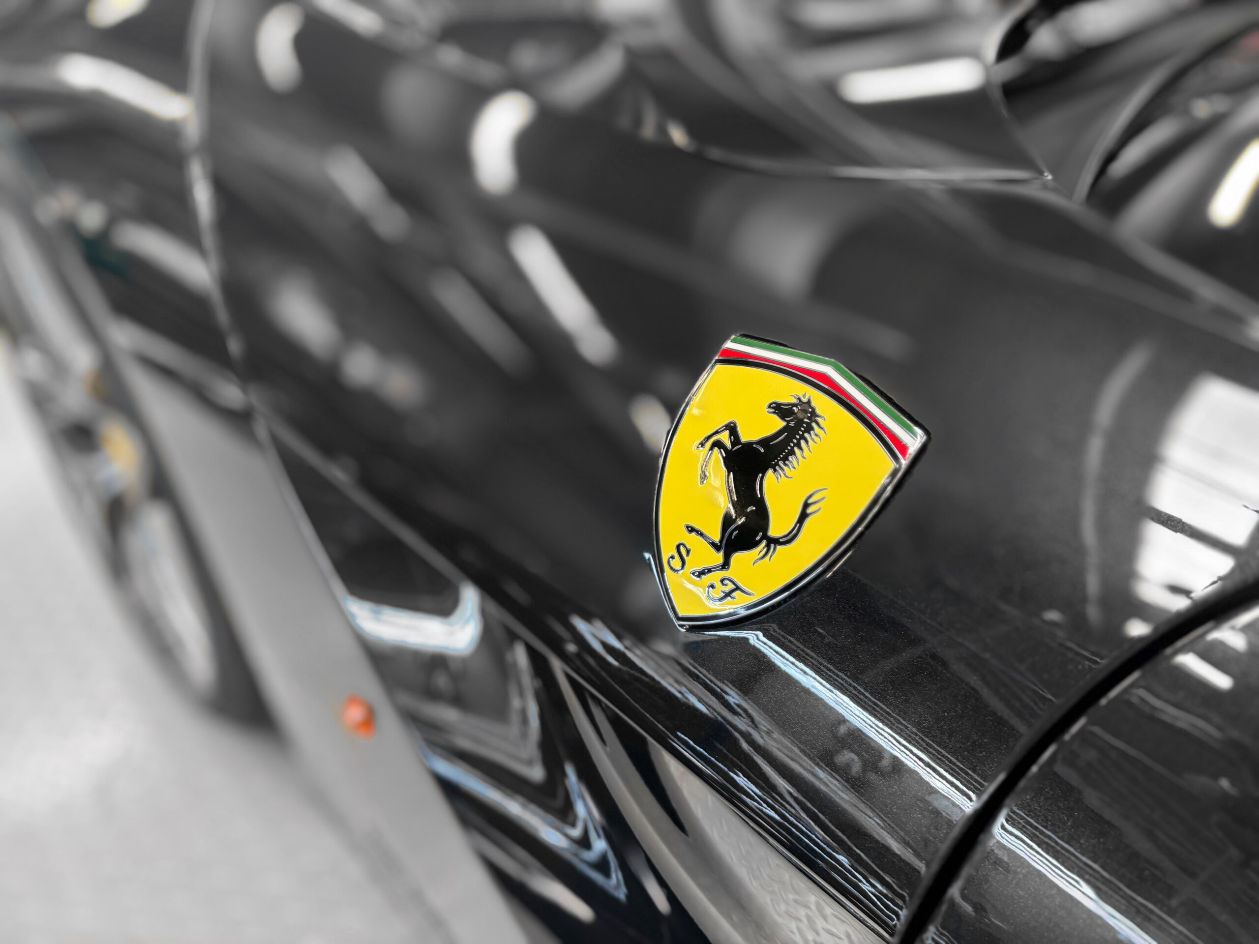 FERRARI F12 Berlinetta 6.3 740 – CARBONE – LIFT - PPF – Image 27