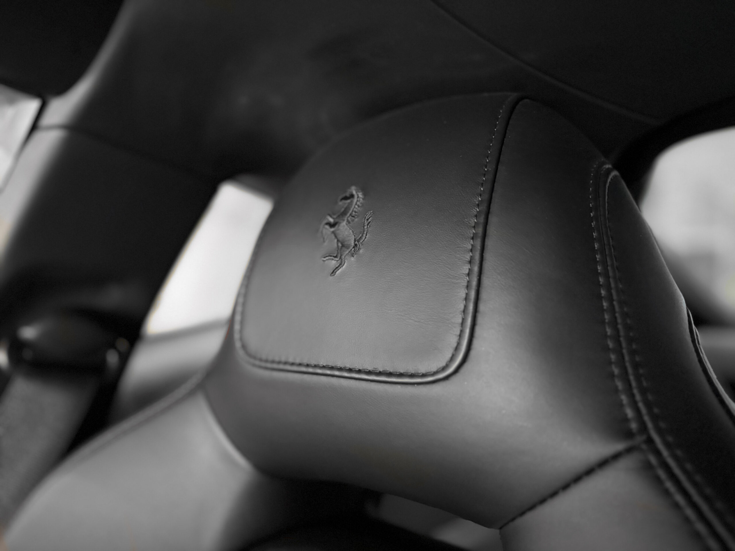 FERRARI F12 Berlinetta 6.3 740 – CARBONE – LIFT - PPF – Image 36