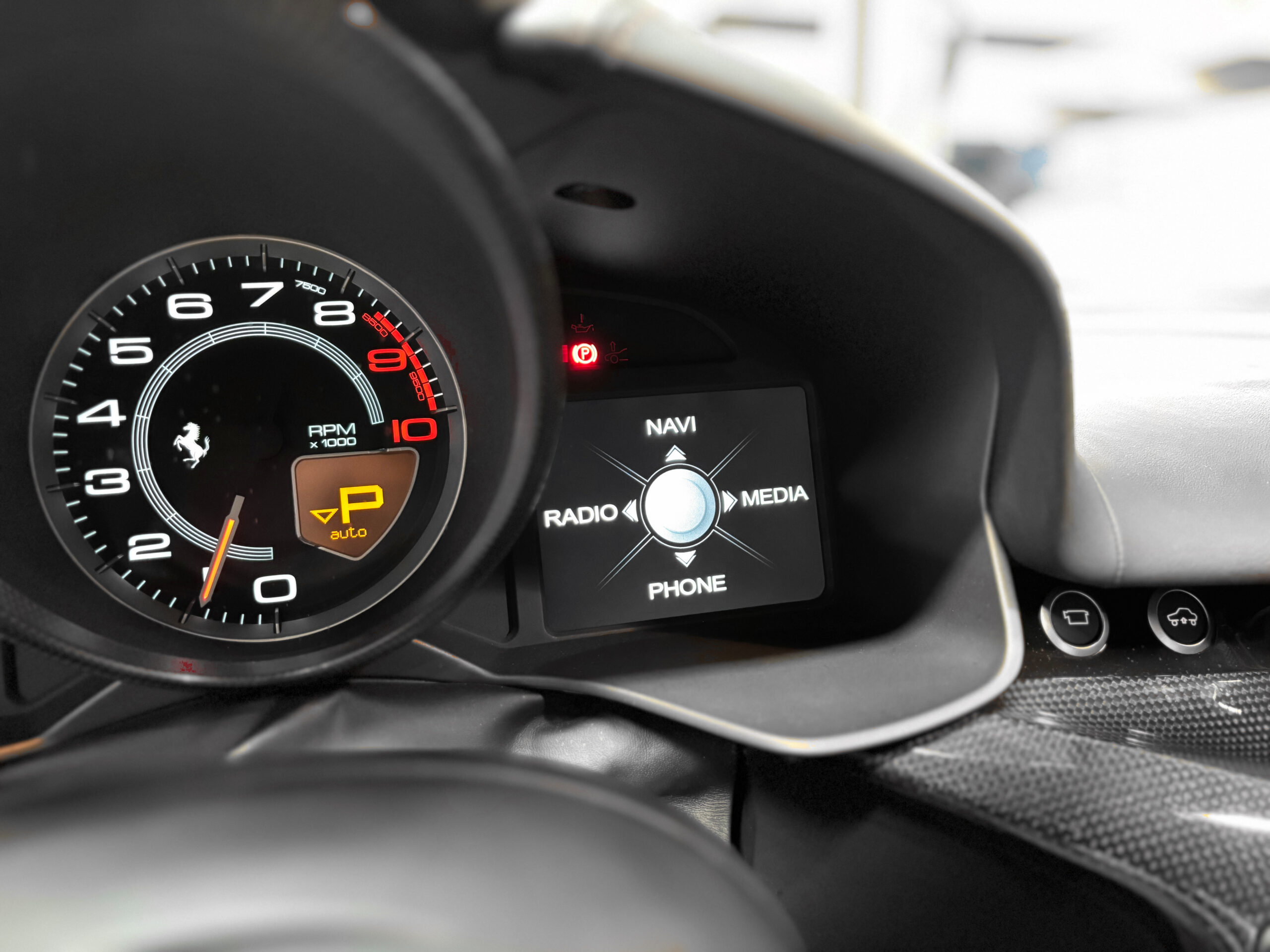 FERRARI F12 Berlinetta 6.3 740 – CARBONE – LIFT - PPF – Image 43