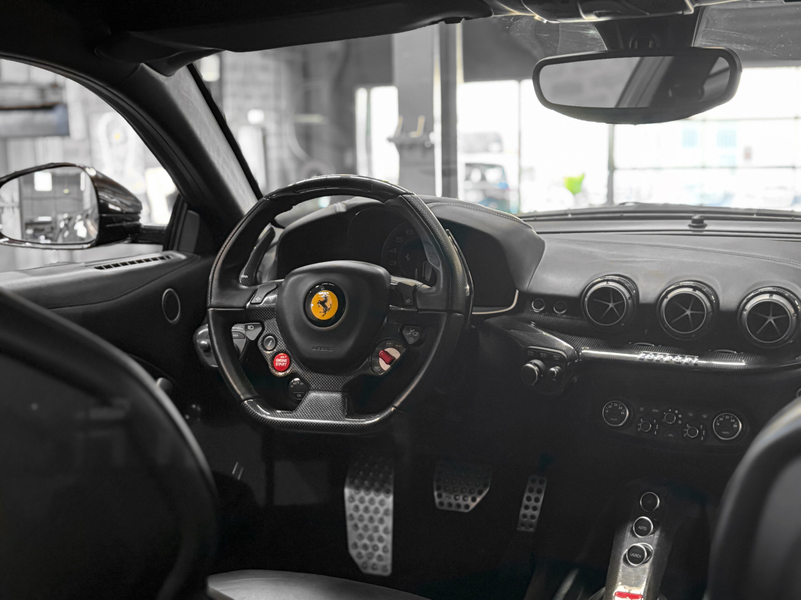 FERRARI F12 Berlinetta 6.3 740 – CARBONE – LIFT - PPF – Image 46