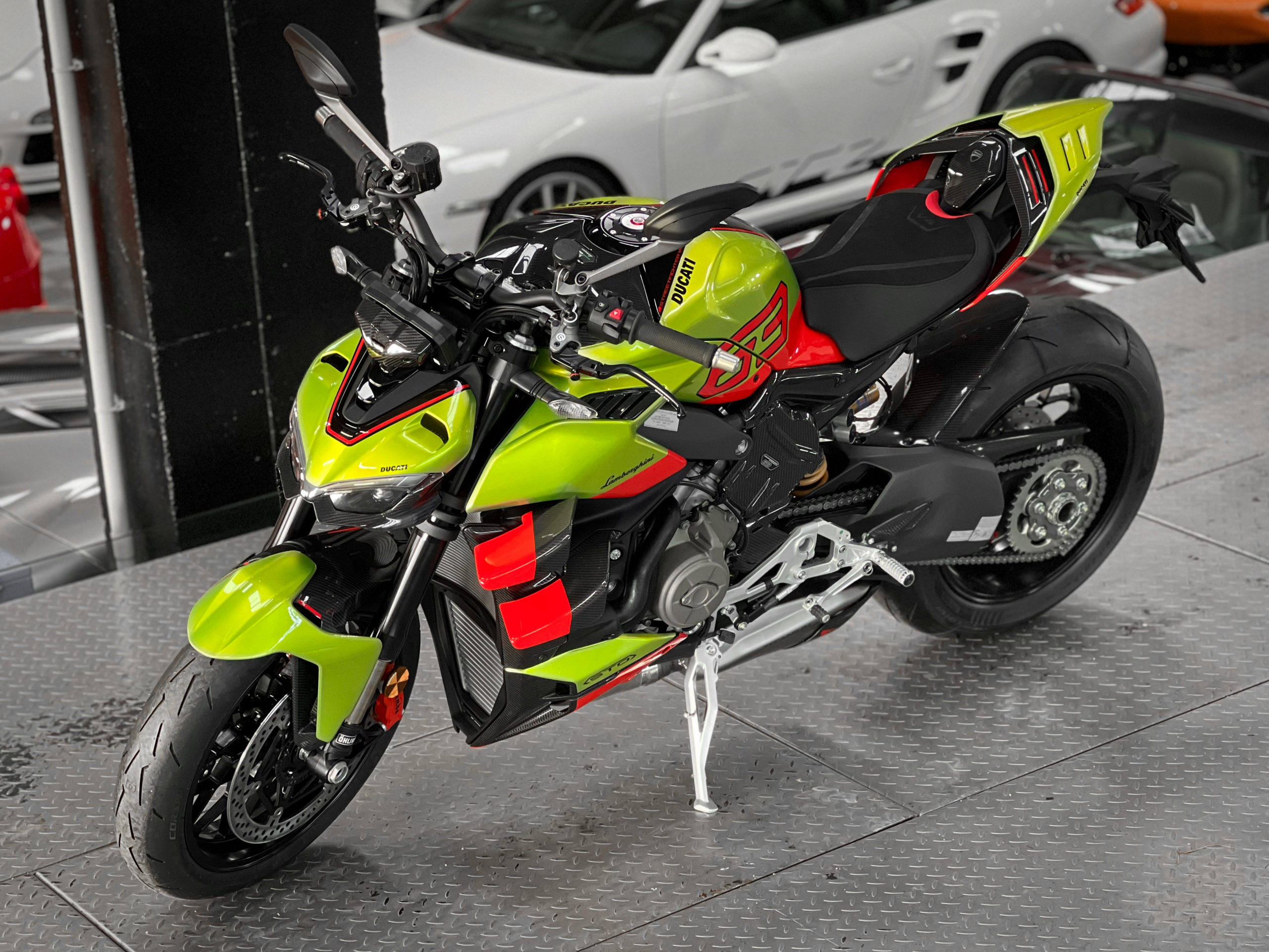 Ducati Streetfighter 1100 V4 S Lamborghini 1 of 630