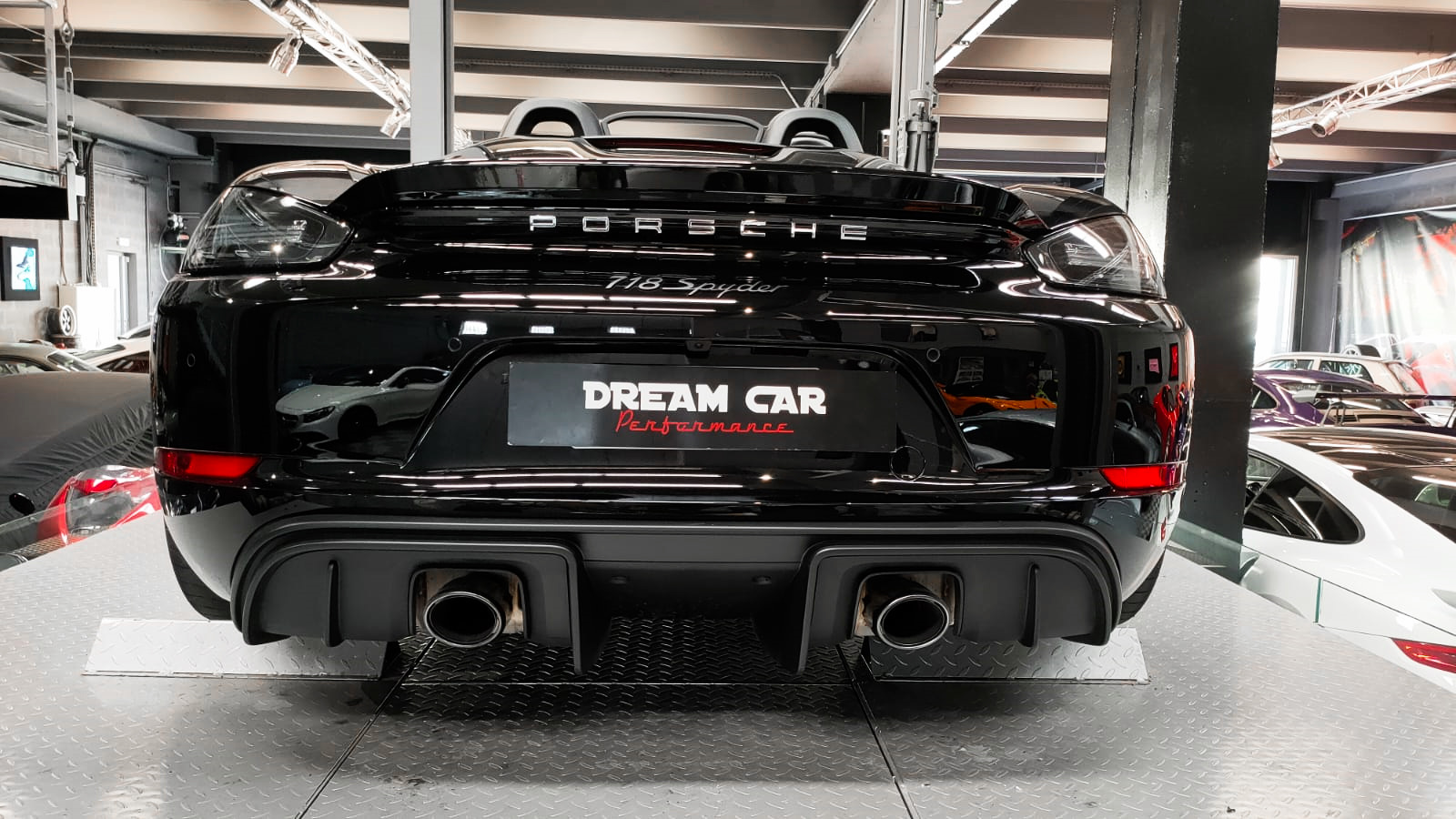 PORSCHE 718 BOXSTER SPYDER 4.0 – Image 5