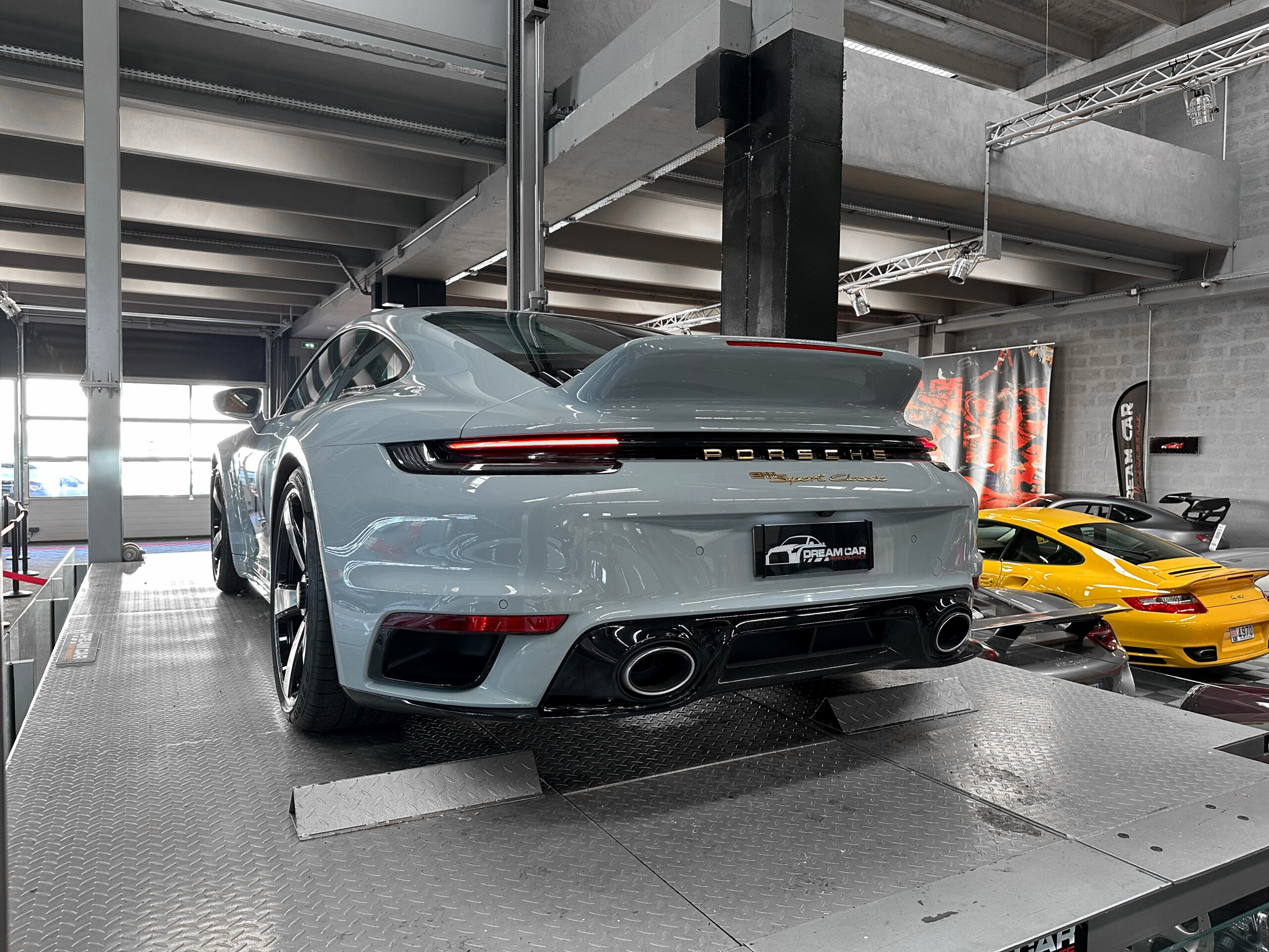 Porsche 992 Sport Classic 3.8 550 – 1 of 1250 – Image 13