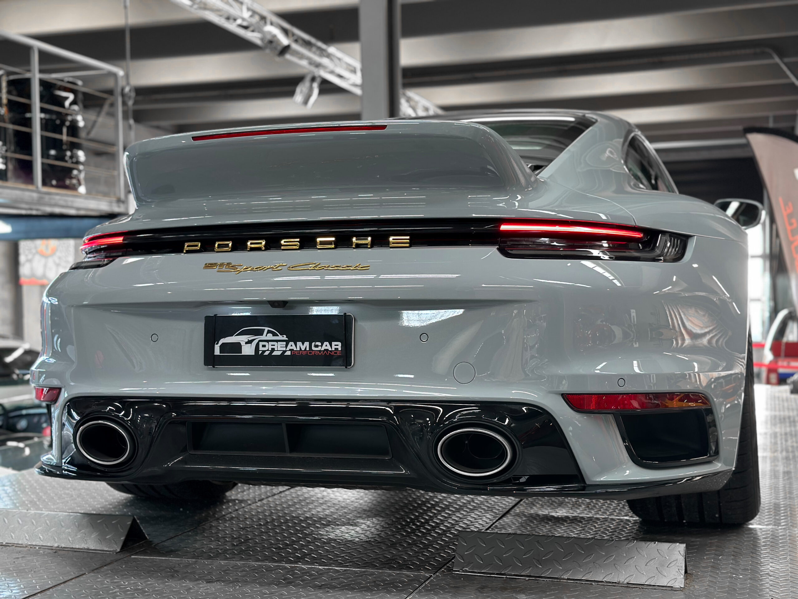 Porsche 992 Sport Classic 3.8 550 – 1 of 1250 – Image 16