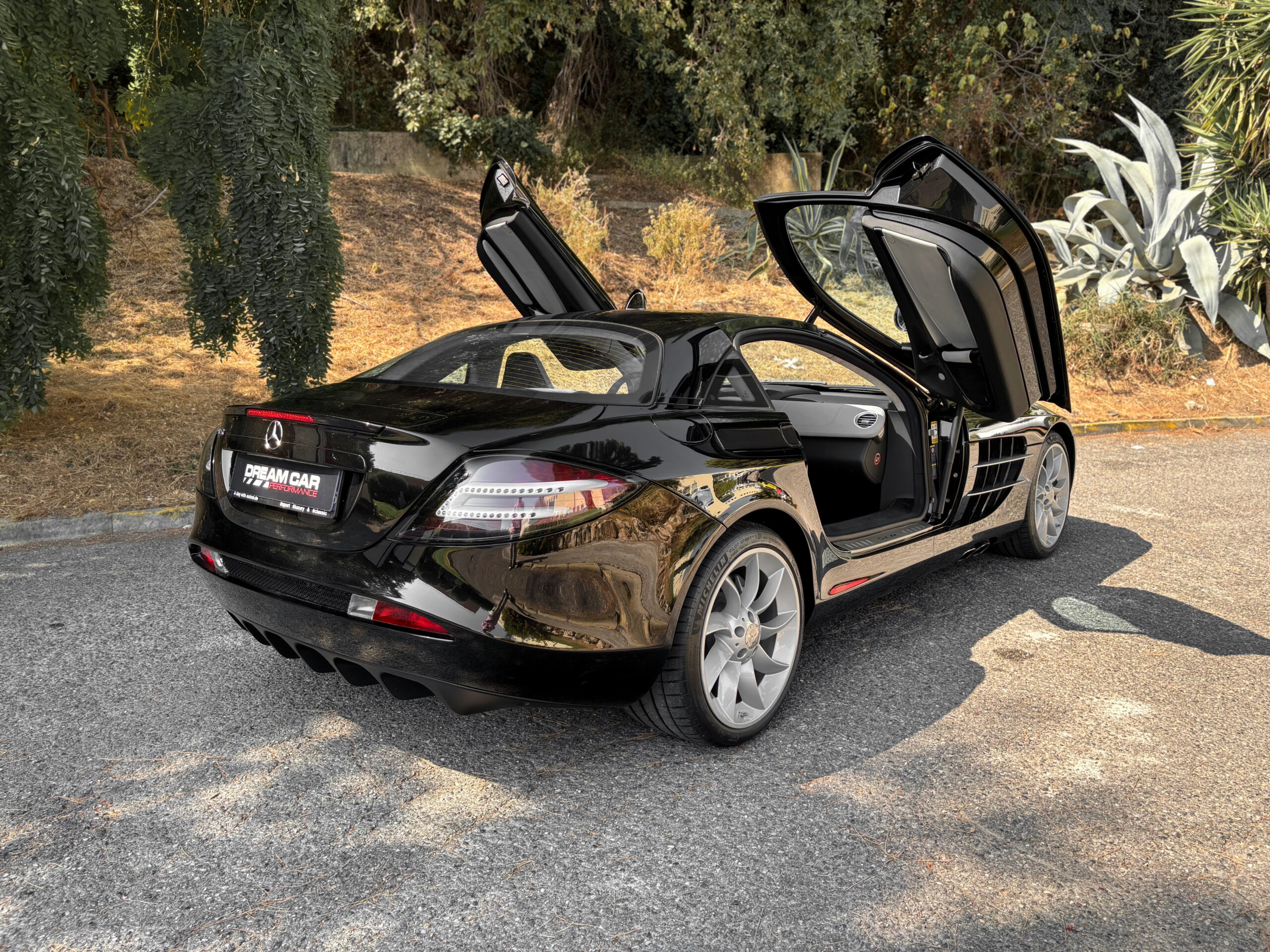Mercedes SLR McLaren V8 5.4 626 - Noir Crystal Galaxy Métallisé – Image 16