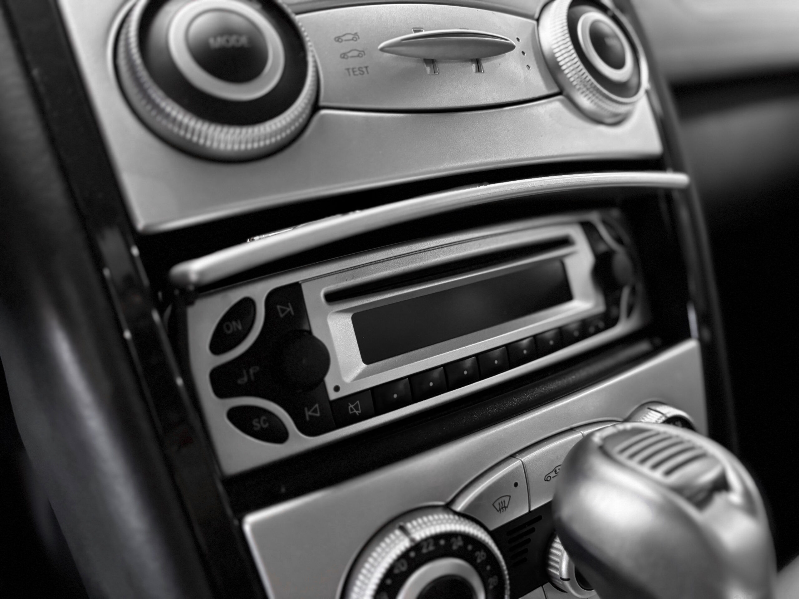 Mercedes SLR McLaren V8 5.4 626 - Noir Crystal Galaxy Métallisé – Image 37