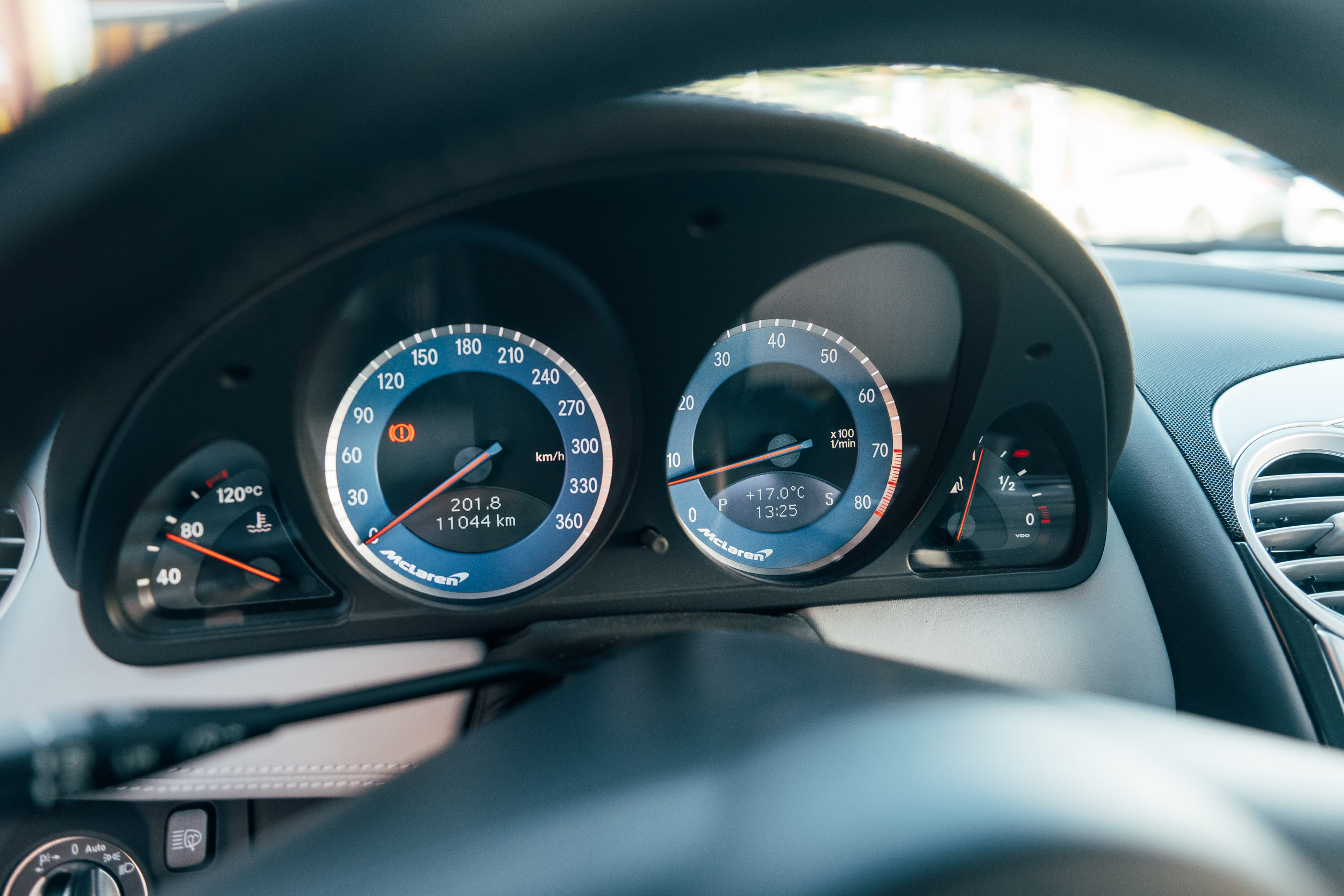 MERCEDES SLR McLaren V8 5.4 626 – COLLECTOR – noir crystal – Image 41