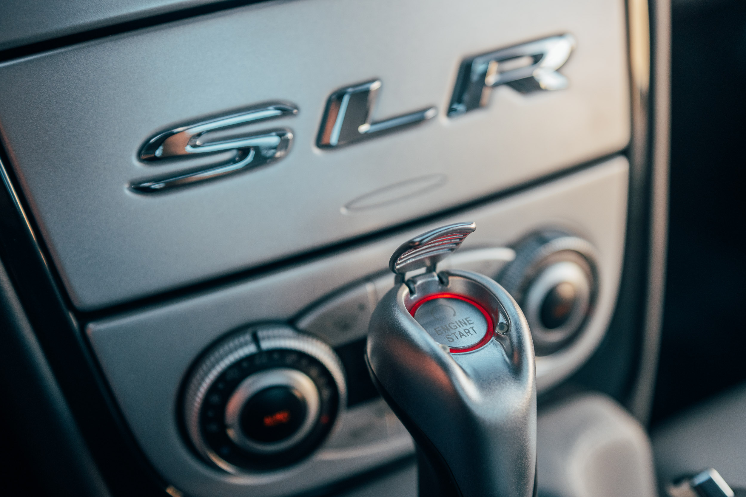 MERCEDES SLR McLaren V8 5.4 626 – COLLECTOR – noir crystal – Image 17