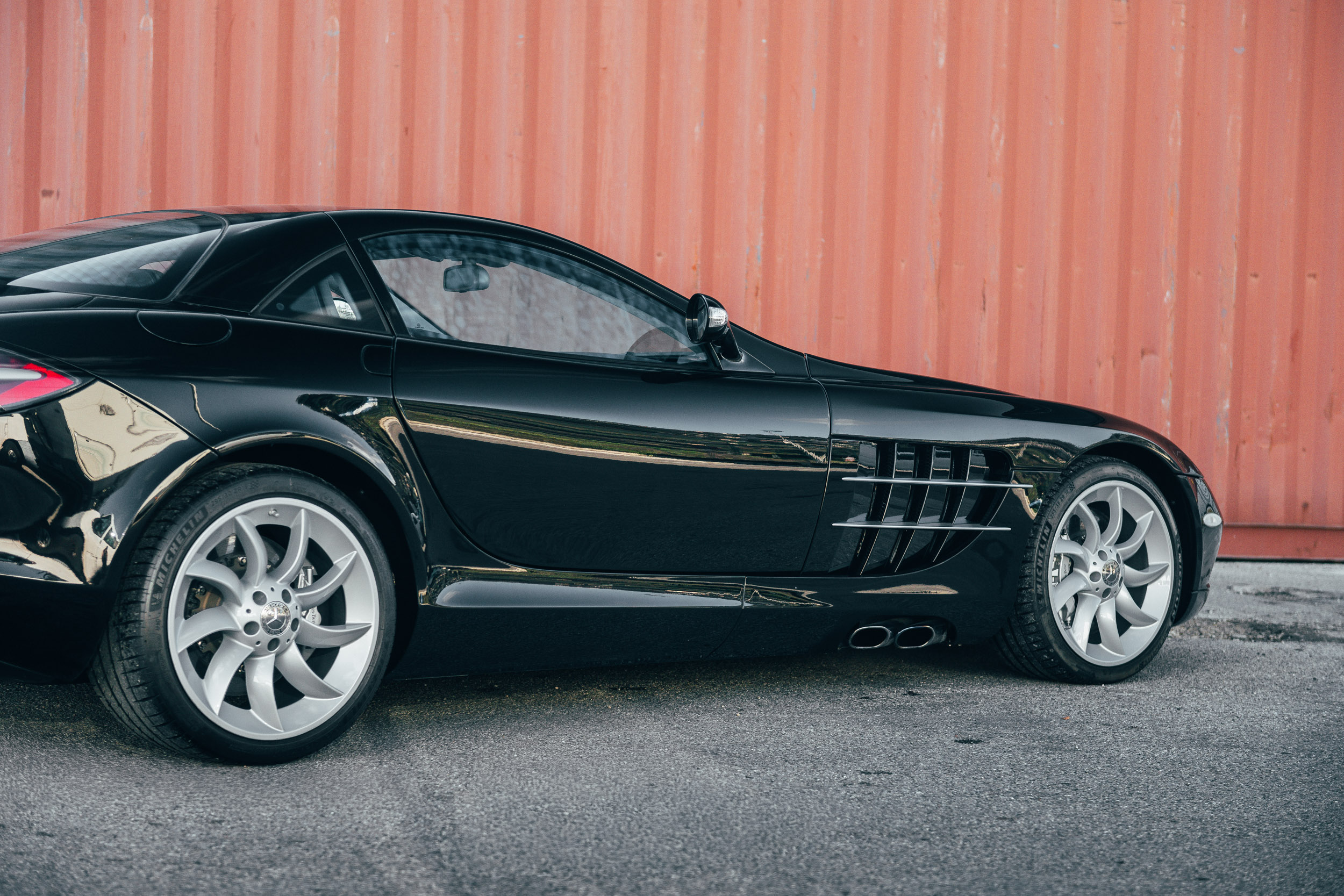 MERCEDES SLR McLaren V8 5.4 626 – COLLECTOR – noir crystal – Image 22