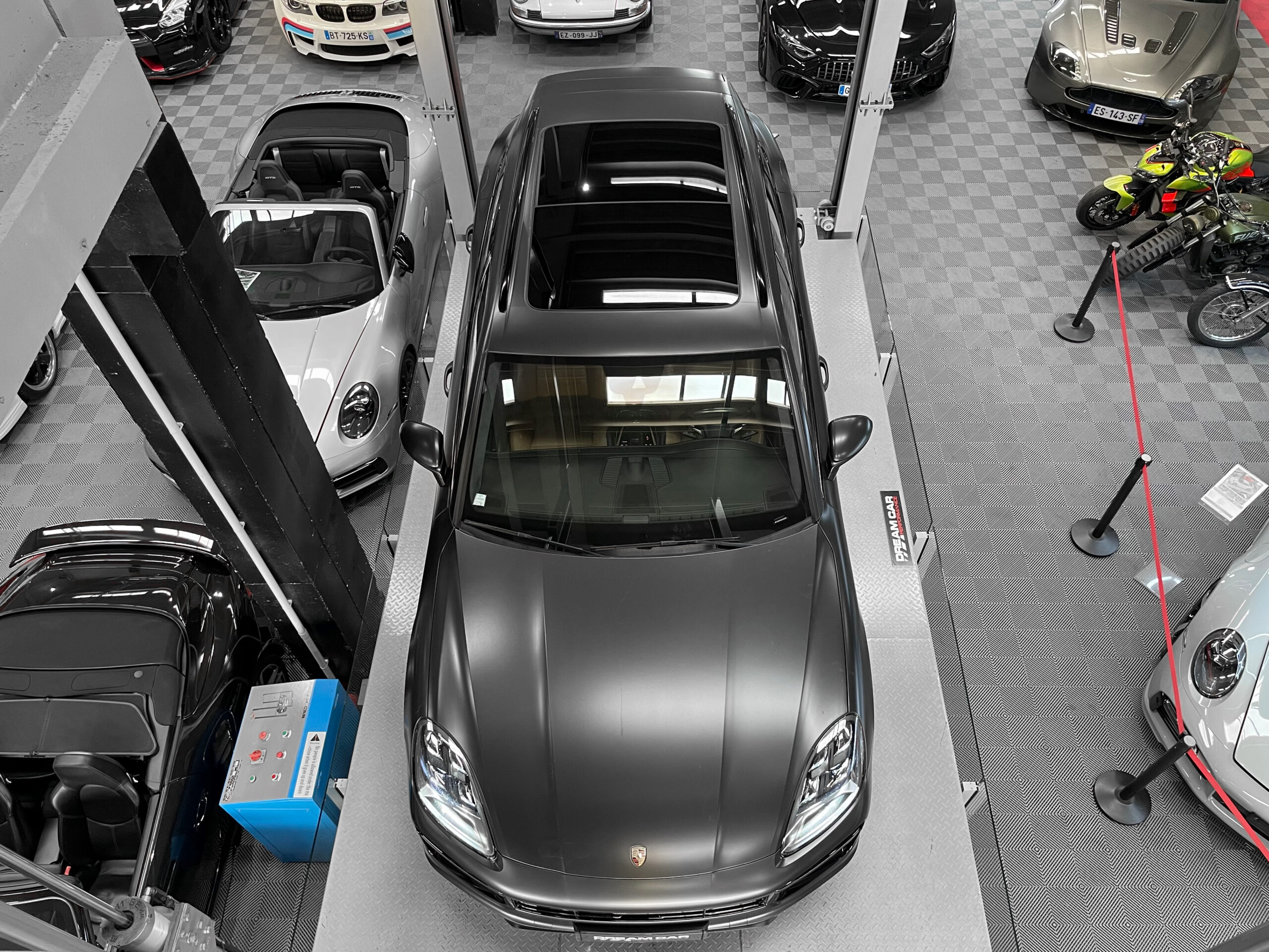 PORSCHE CAYENNE TURBO S HYBRIDE - FRANÇAIS – Image 20