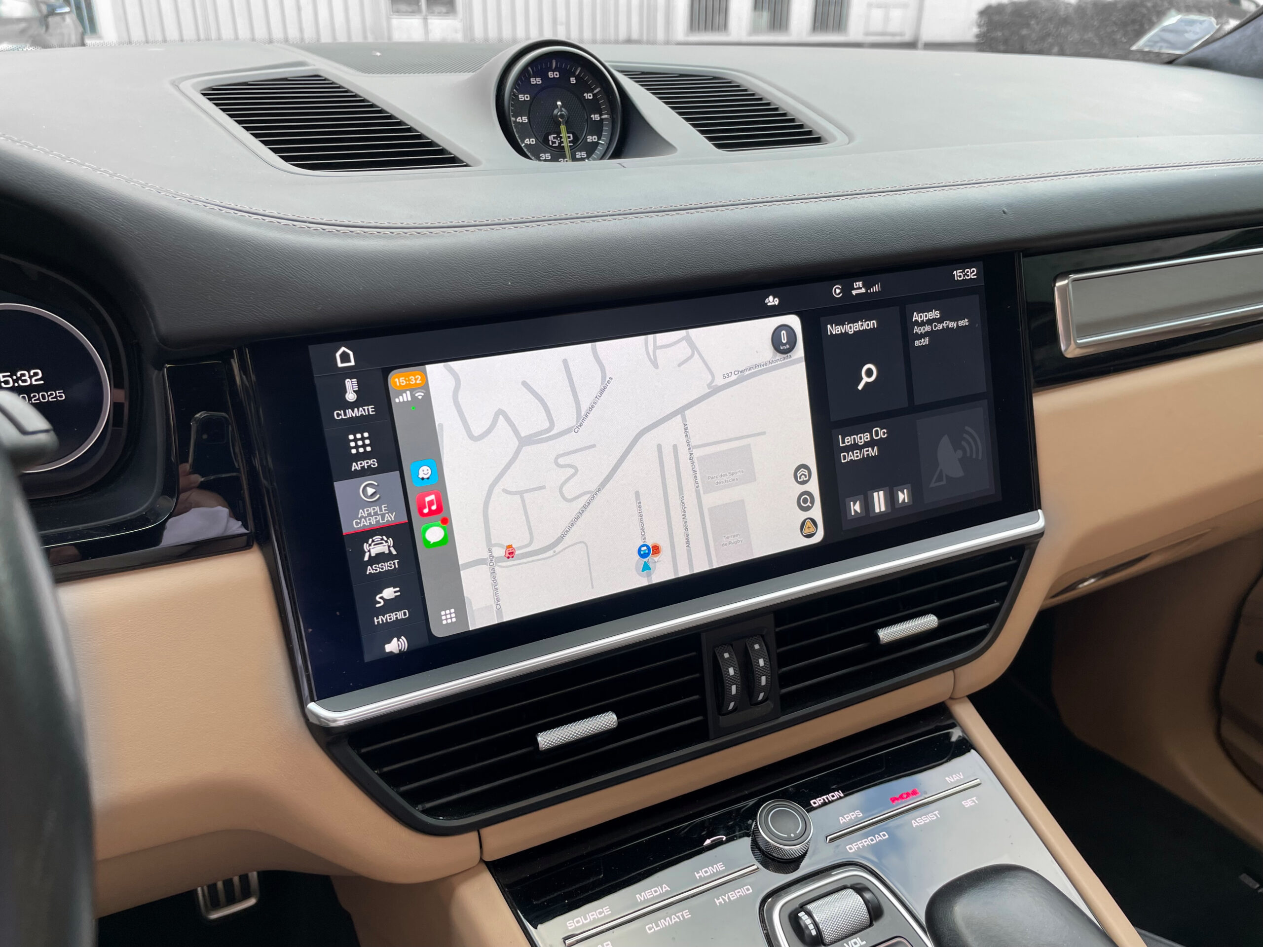 PORSCHE CAYENNE TURBO S HYBRIDE - FRANÇAIS – Image 45