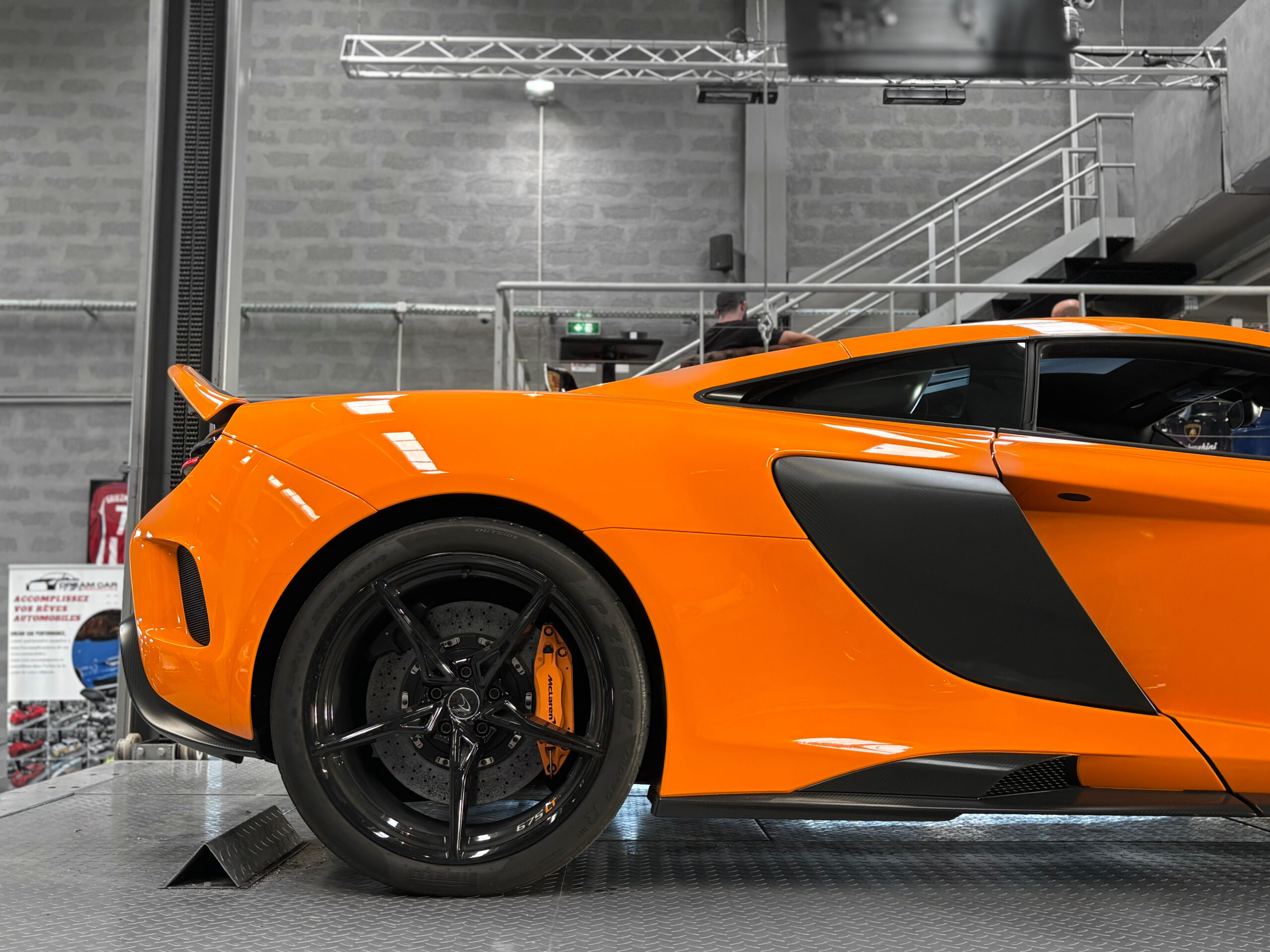 MCLAREN 675 LT MSO – TVA apparente – PPF – ROOF SCOOP – Image 17