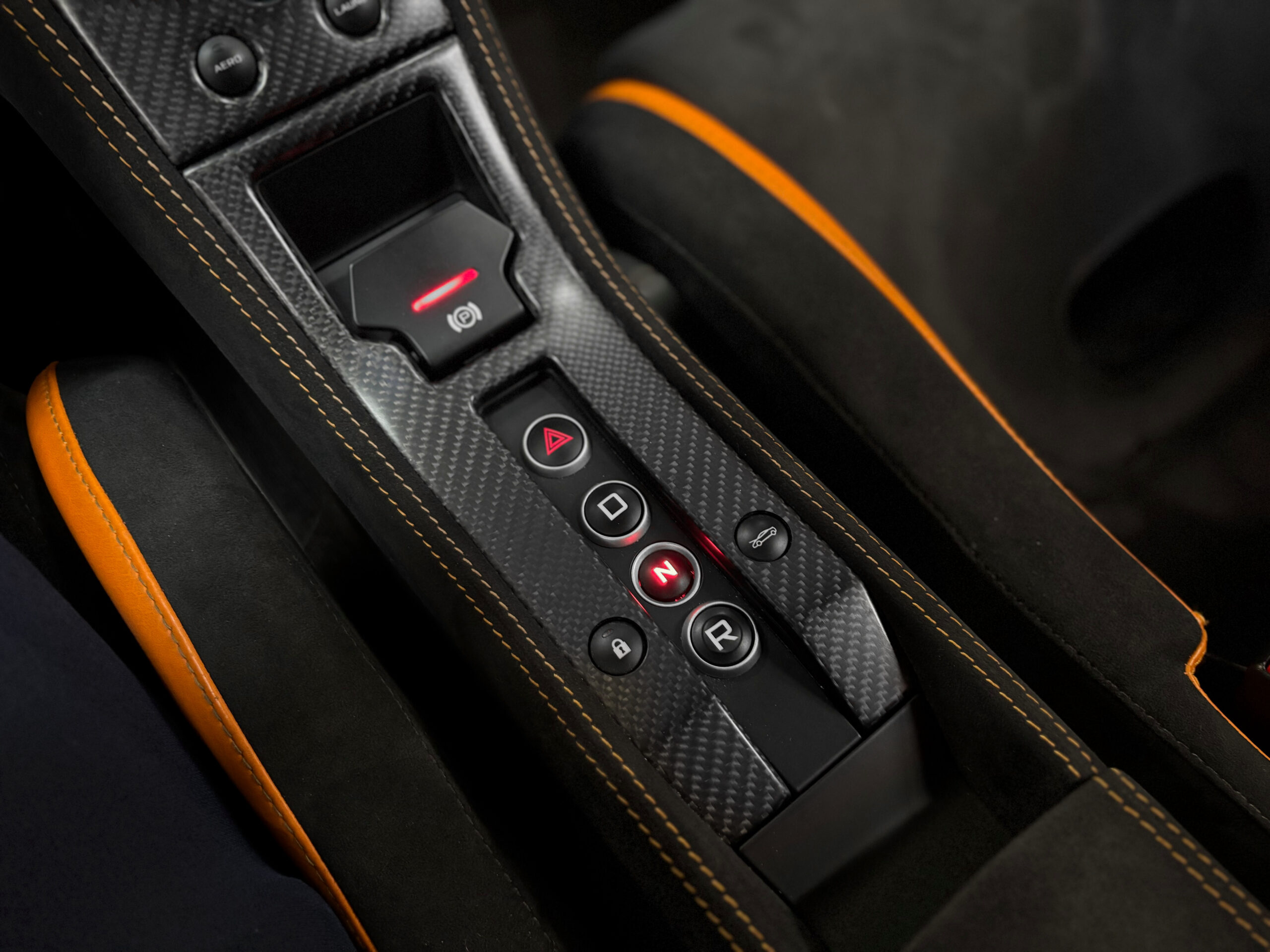 MCLAREN 675 LT MSO – TVA apparente – PPF – ROOF SCOOP – Image 43