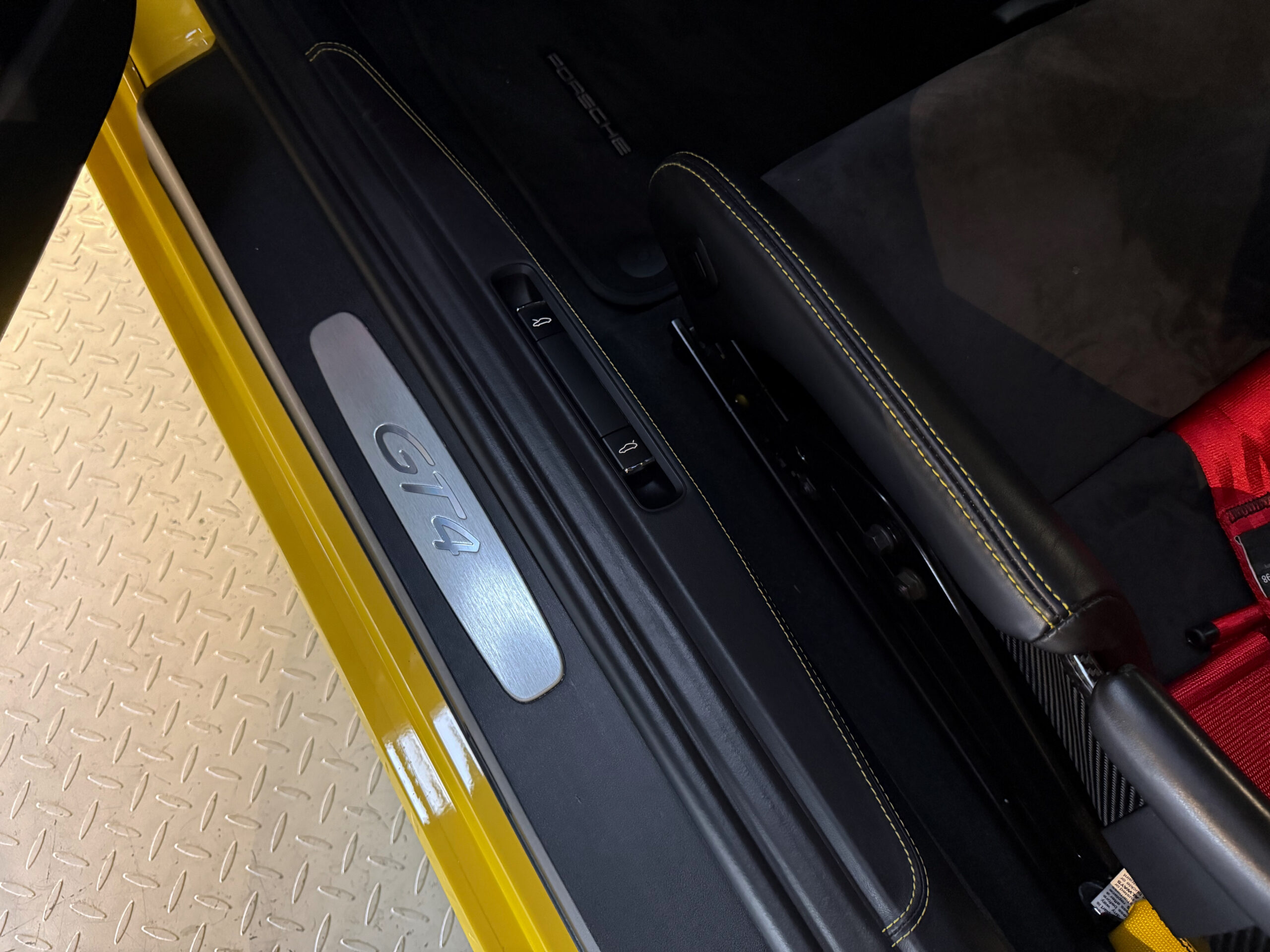 PORSCHE 981 CAYMAN GT4 CLUBSPORT – Origine France – PPF – Image 22