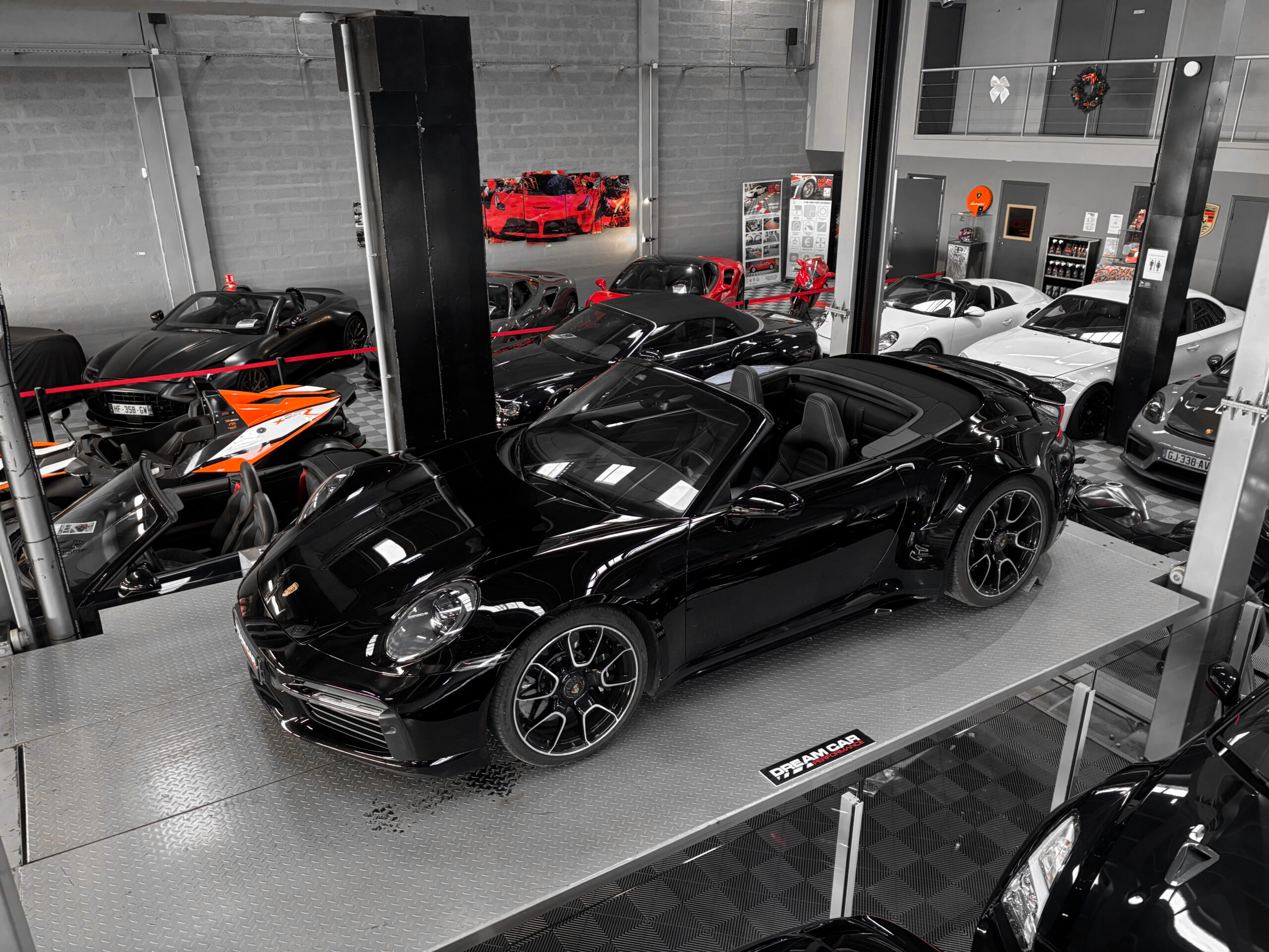 PORSCHE 992 TURBO S CABRIOLET – ecotaxe payée – lift - carbone