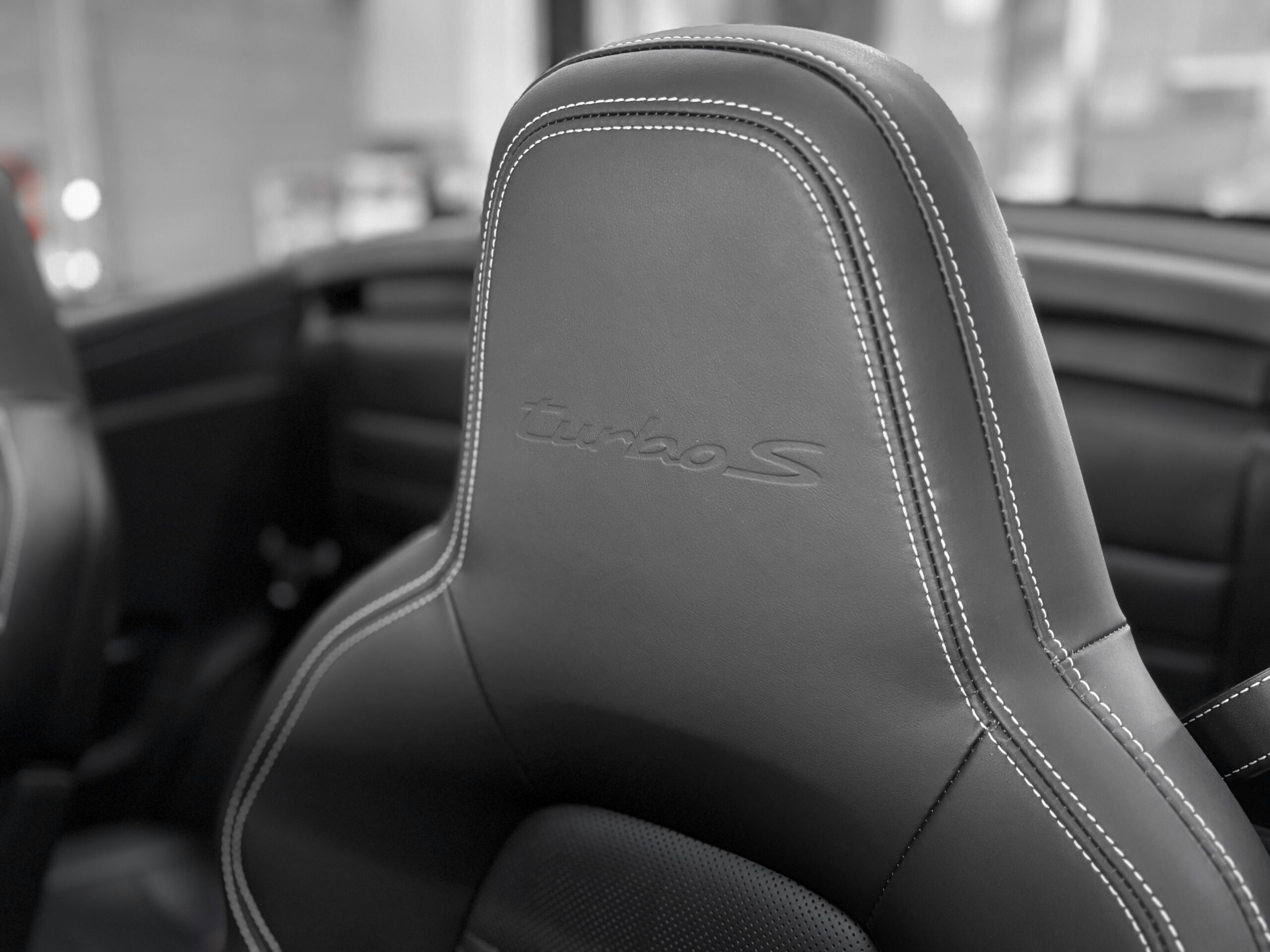 PORSCHE 992 TURBO S CABRIOLET – ecotaxe payée – lift - carbone – Image 12