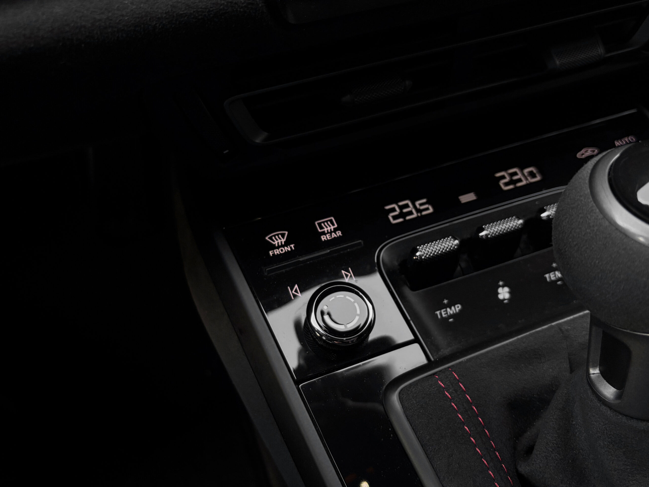 PORSCHE 992 (1) GT3 Clubsport 4.0 510 – PPF - LIFT – CARBONE – Image 25