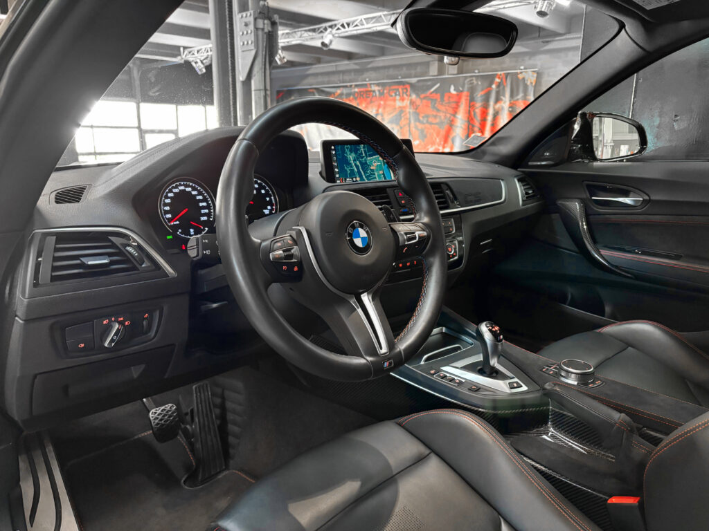 BMW M2 CS 450 – Harman Kardon – suivi BMW – Dream Car Performance