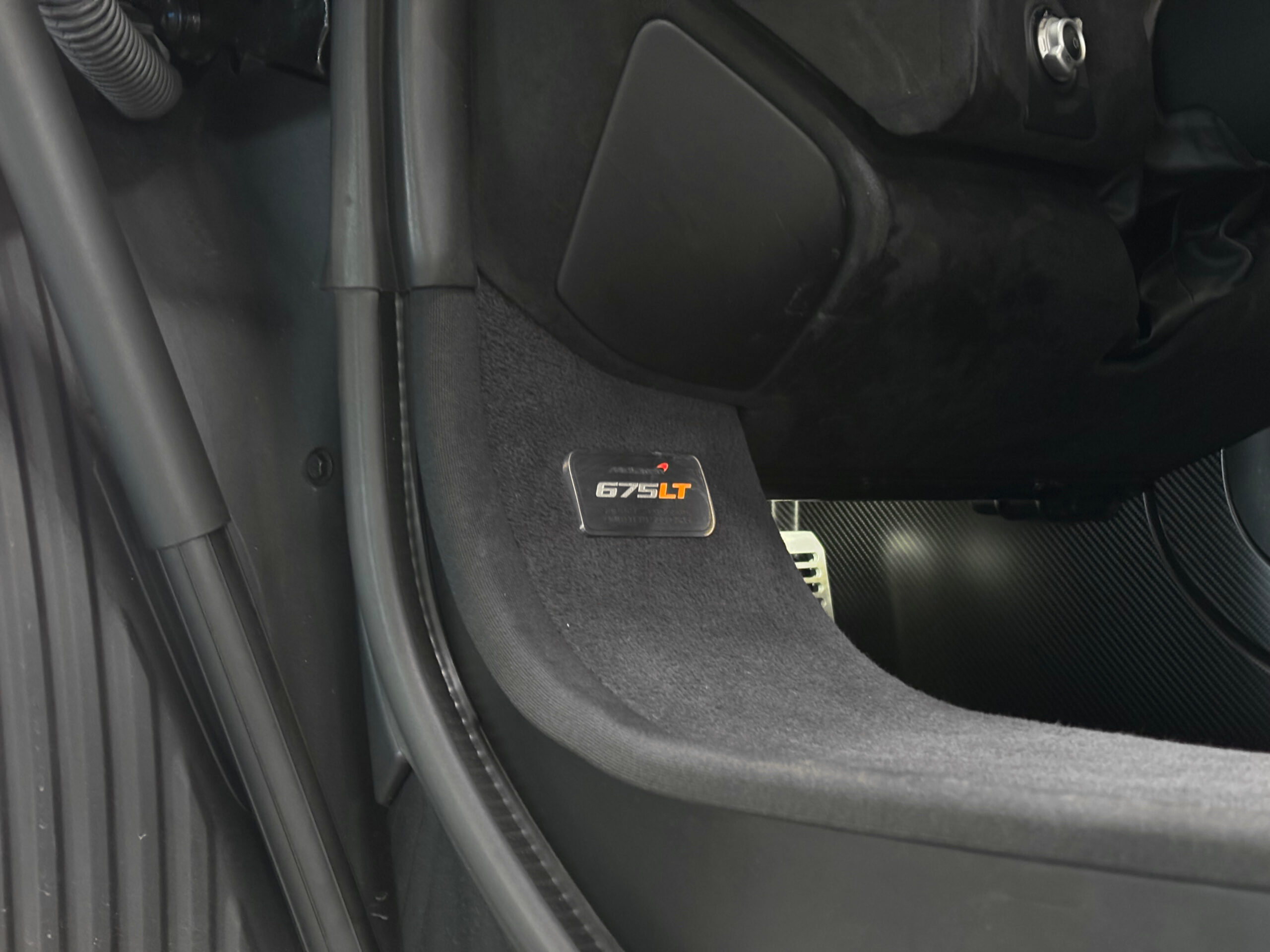 MCLAREN 675 LT SPIDER – 500 exemplaires – carbone - PPF – Image 44