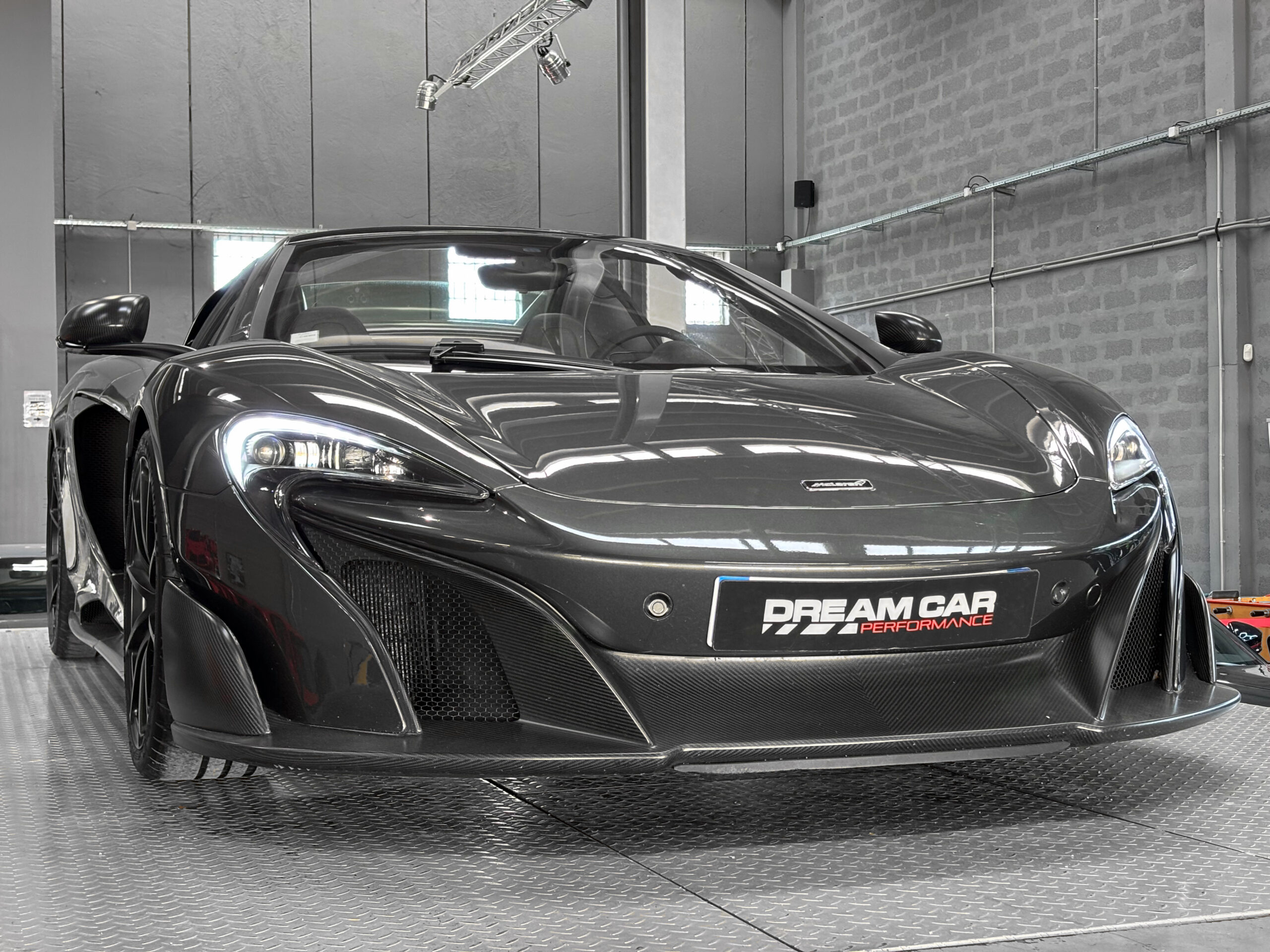 MCLAREN 675 LT SPIDER – 500 exemplaires – carbone - PPF – Image 20