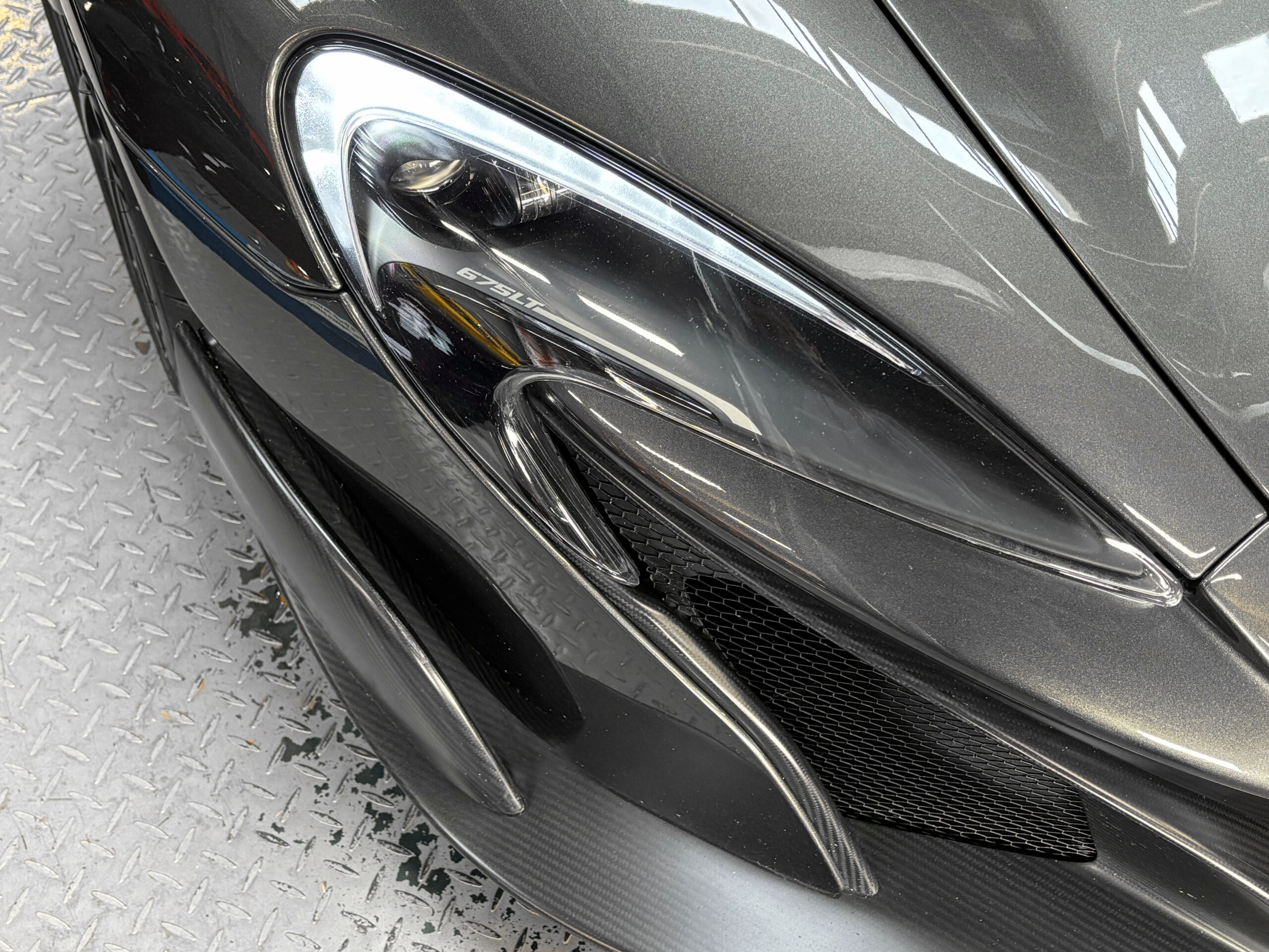 MCLAREN 675 LT SPIDER – 500 exemplaires – carbone - PPF – Image 24