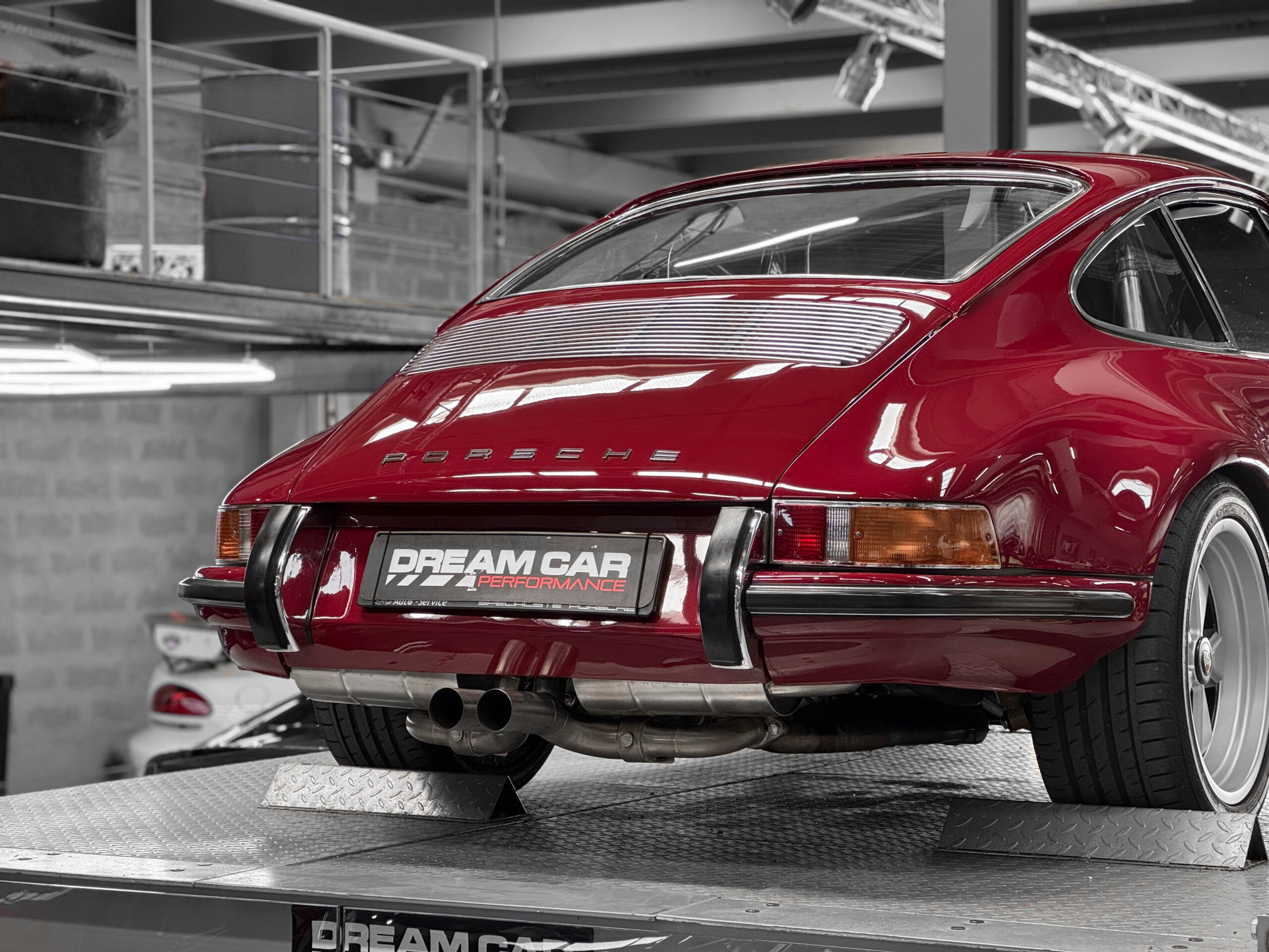 PORSCHE 911 3.2 BACKDATING – Image 19