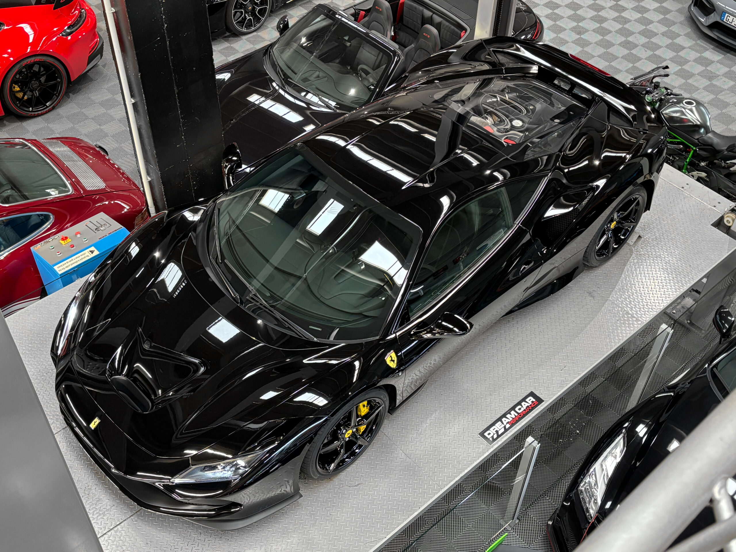 Ferrari F8 Tributo – 1re main - Carbone - PPF – Image 9