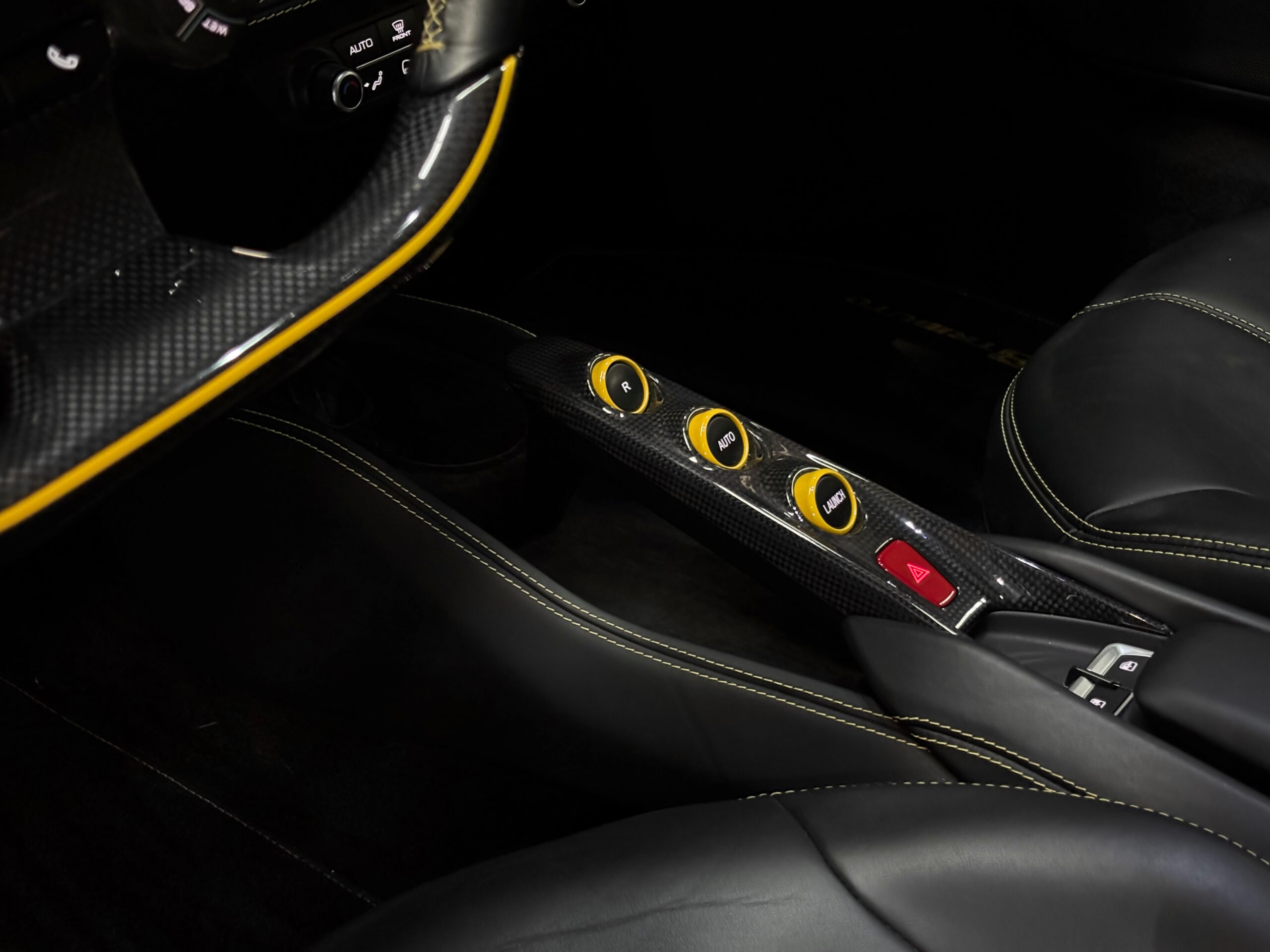 Ferrari F8 Tributo – 1re main - Carbone - PPF – Image 26