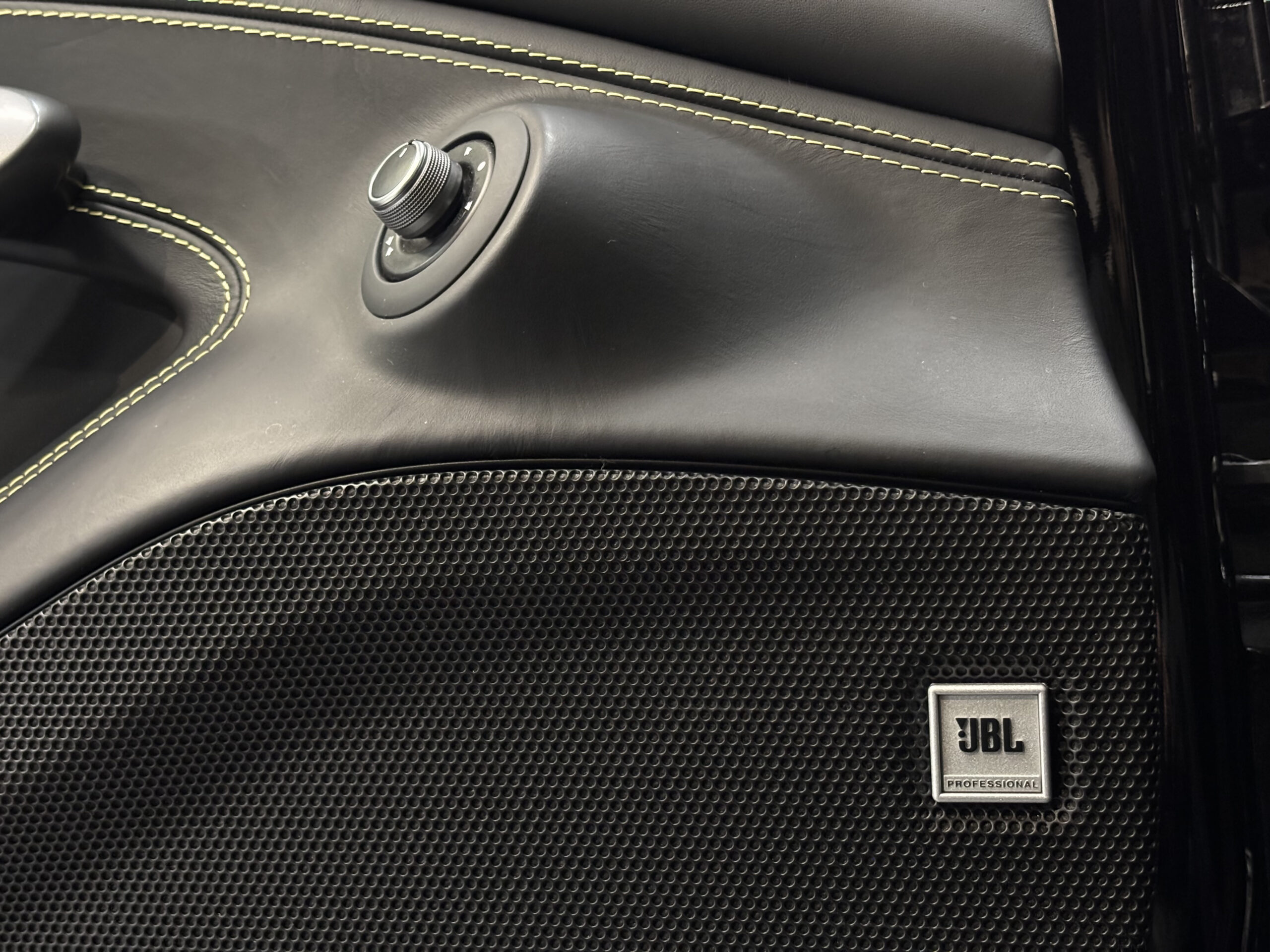 Ferrari F8 Tributo – 1re main - Carbone - PPF – Image 32