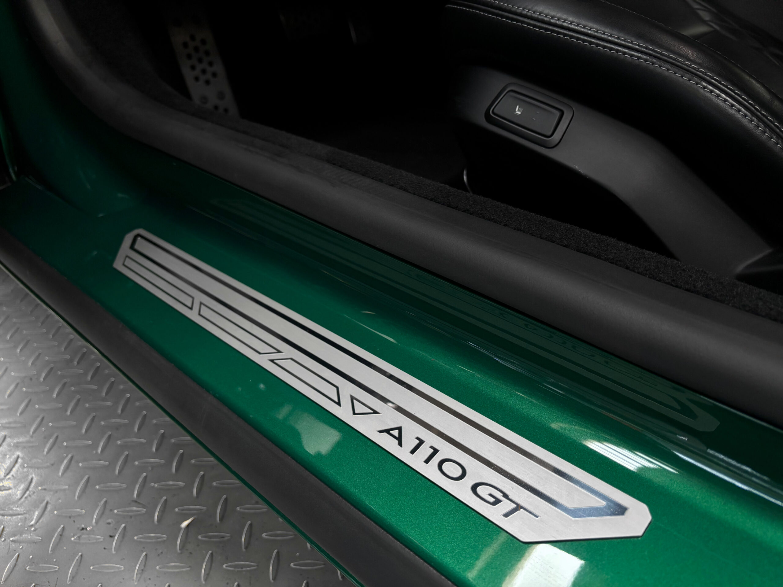 Alpine A110 GT – 1 of 110 - VERT EMERAUDE – PPF - Première main – Image 23