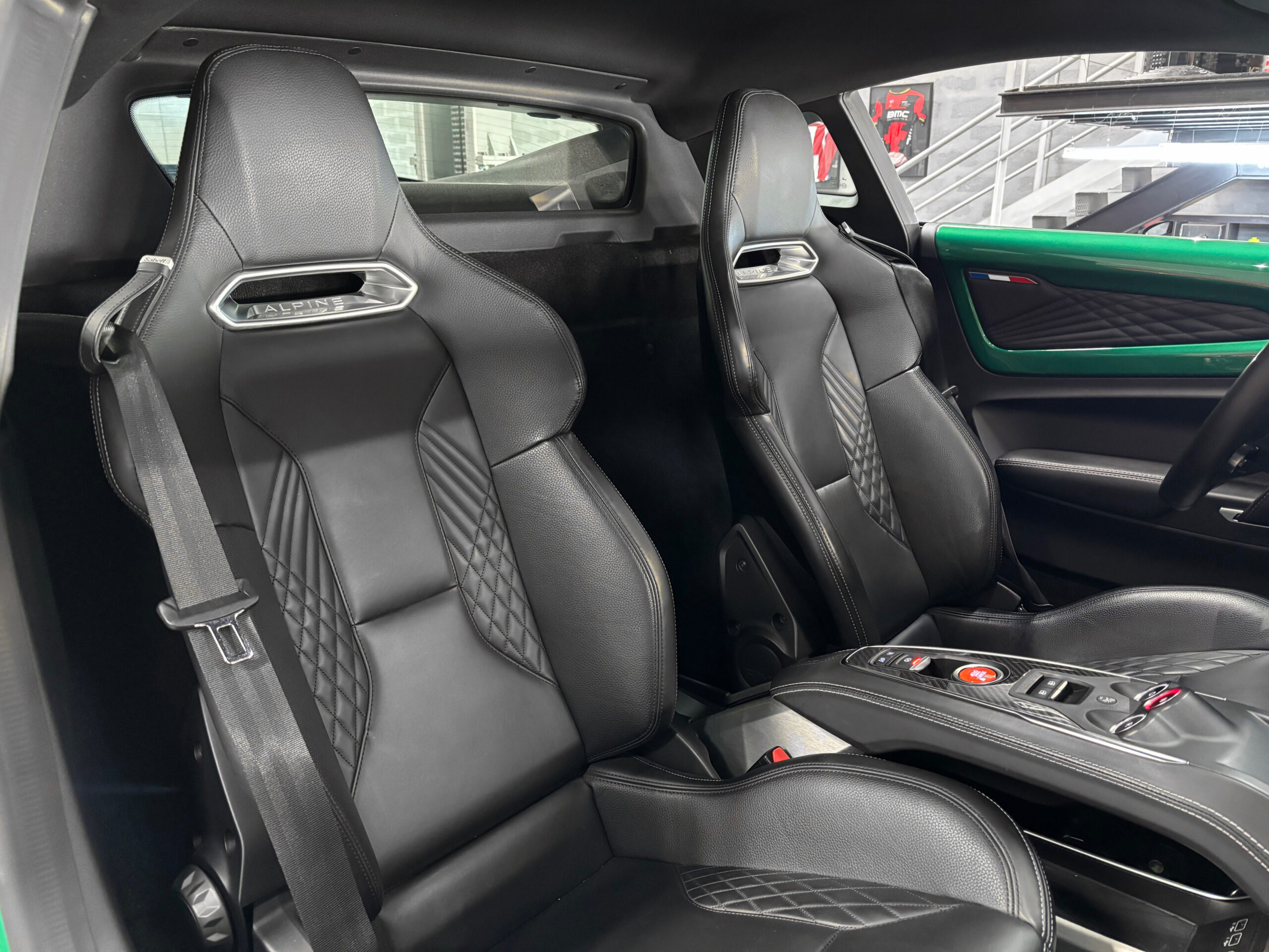 Alpine A110 GT – 1 of 110 - VERT EMERAUDE – PPF - Première main – Image 43