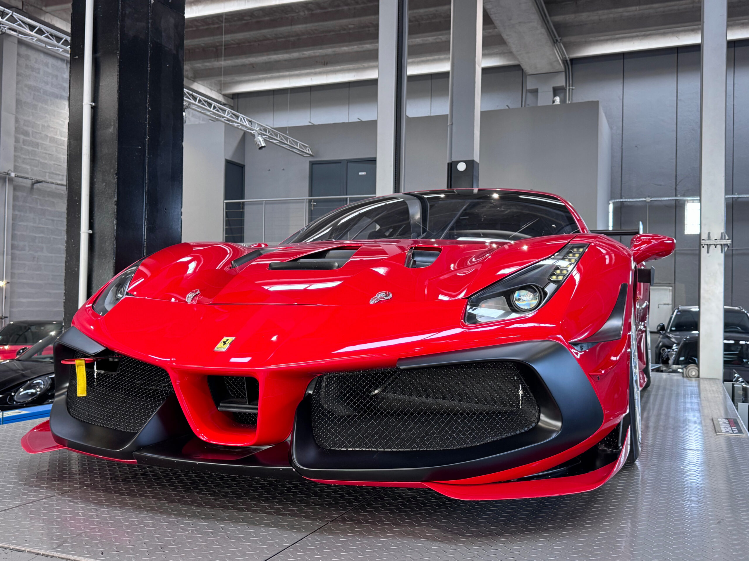 FERRARI 488 CHALLENGE EVO – TVA apparente – Image 28