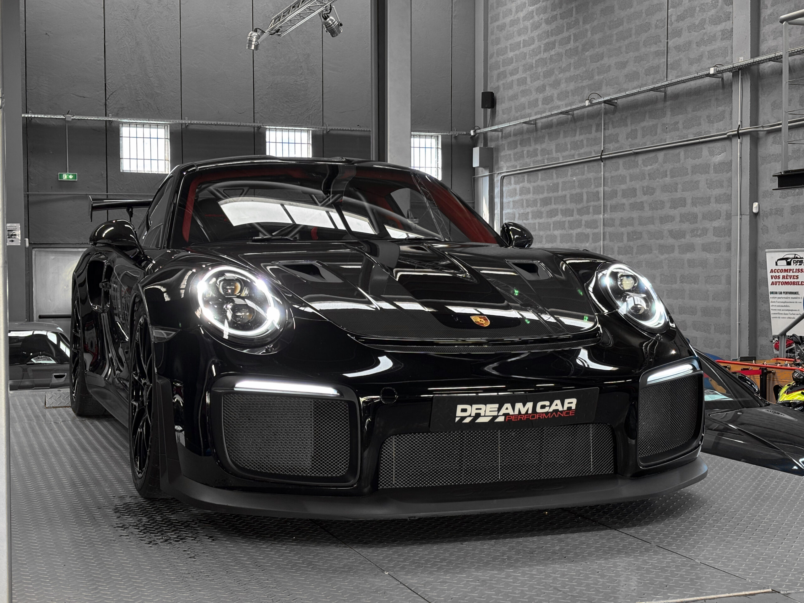PORSCHE 991 GT2 RS PACK WEISSACH – Manthey Racing – PPF – Image 10