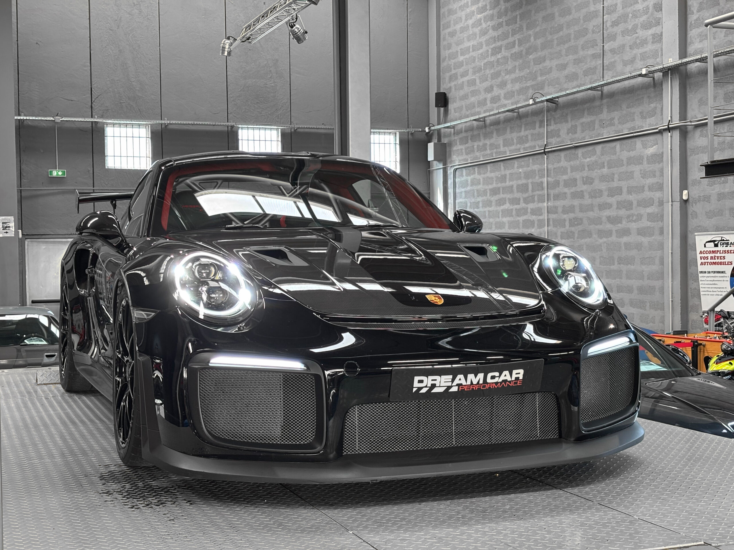 PORSCHE 991 GT2 RS PACK WEISSACH – Manthey Racing – PPF – Image 11