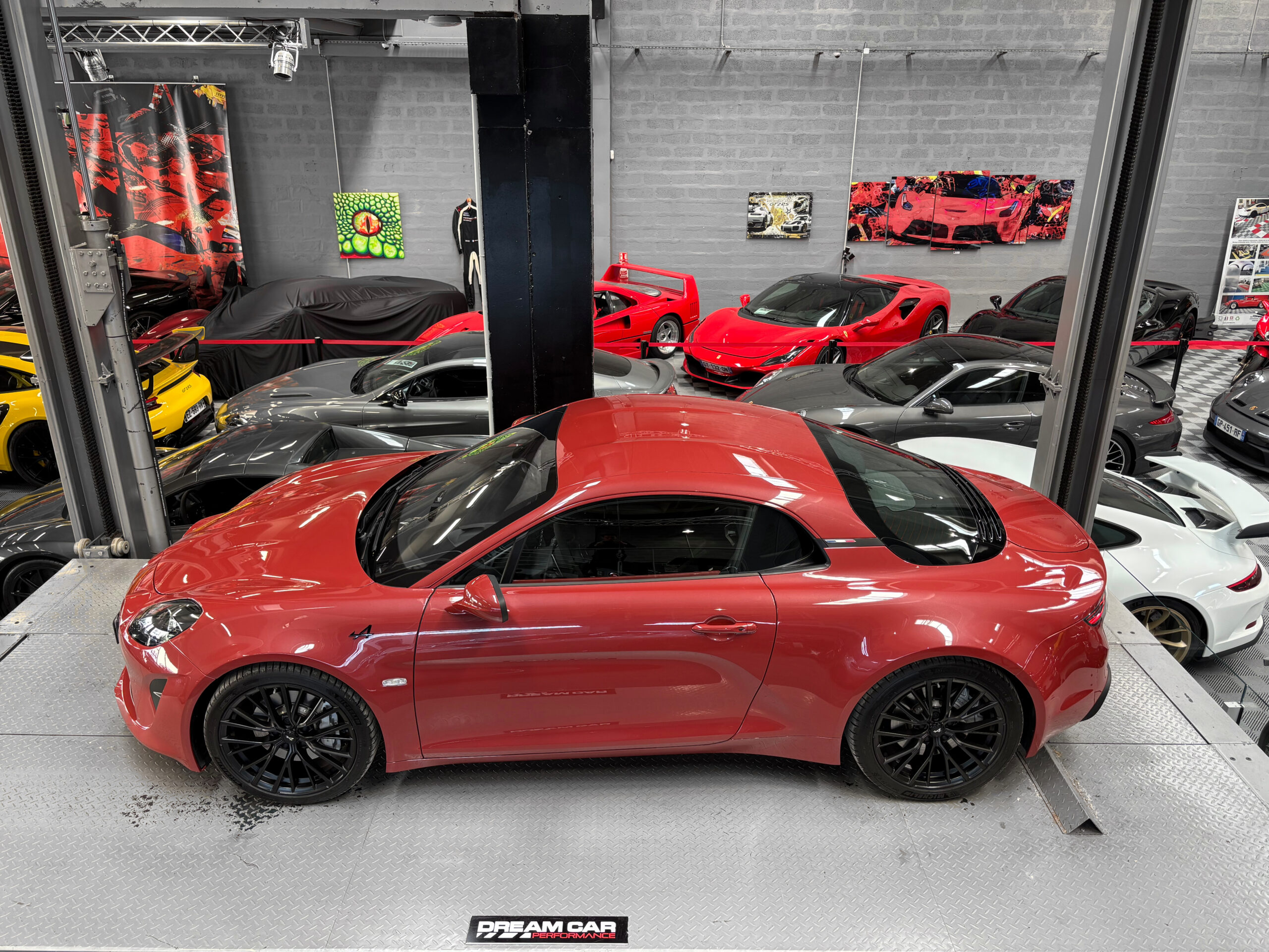 Alpine A110 S 300 CH – ROUGE RUBIS – 110 exemplaires – Image 3