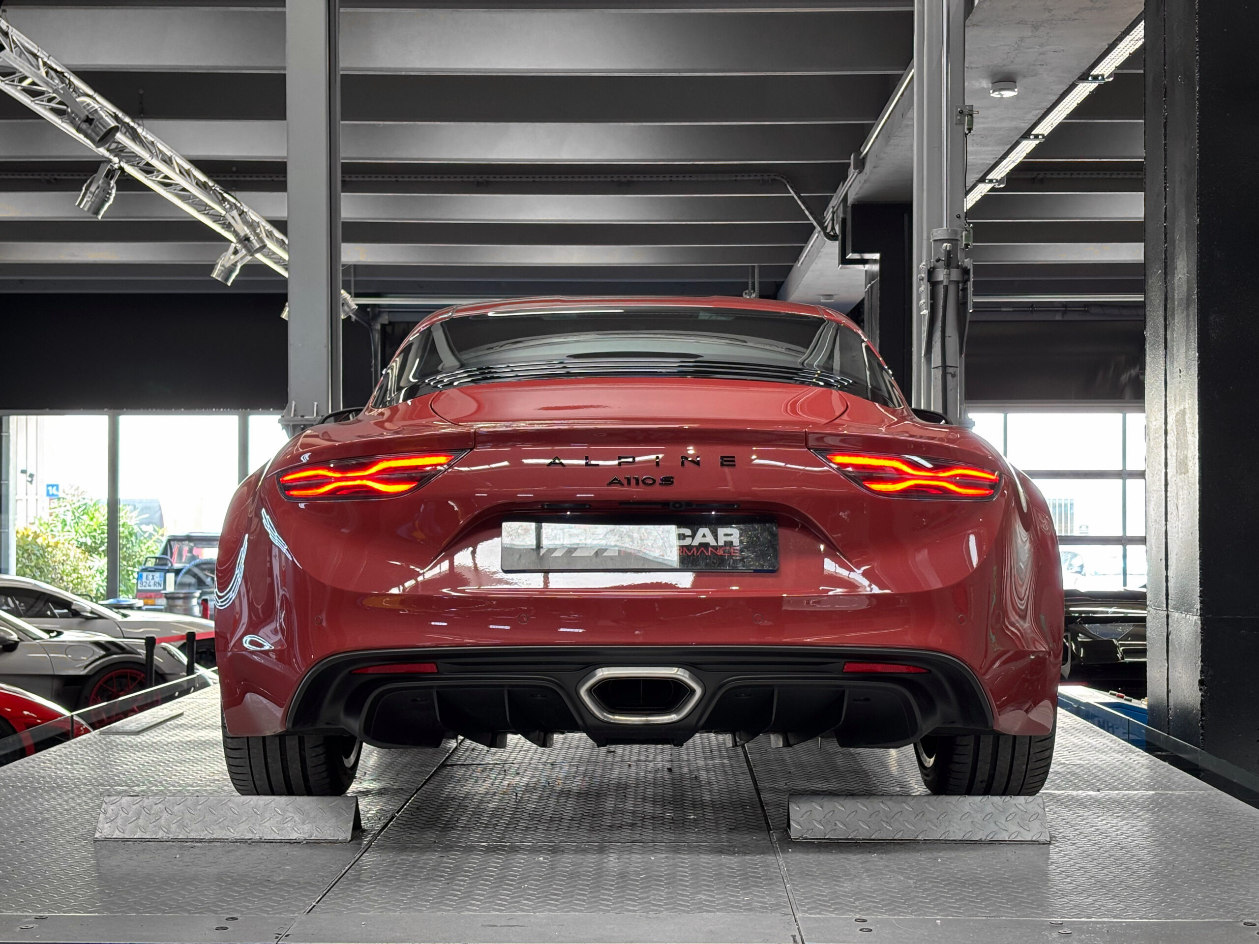 Alpine A110 S 300 CH – ROUGE RUBIS – 110 exemplaires – Image 16