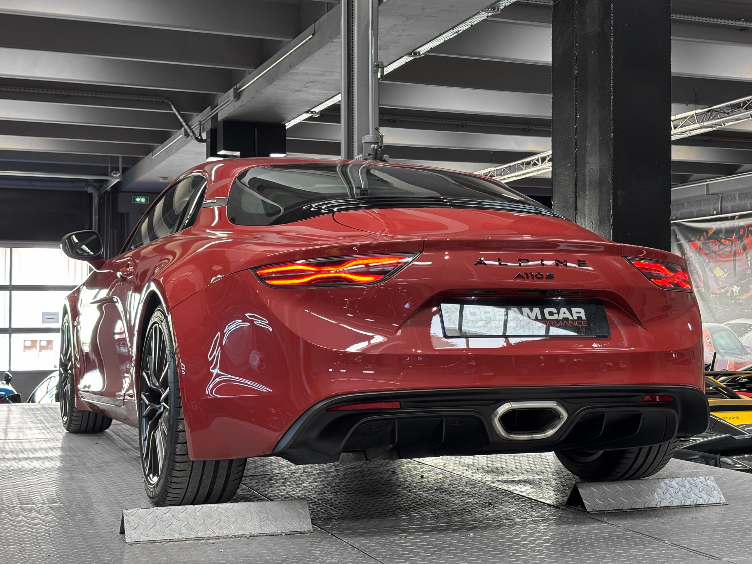 Alpine A110 S 300 CH – ROUGE RUBIS – 110 exemplaires – Image 17