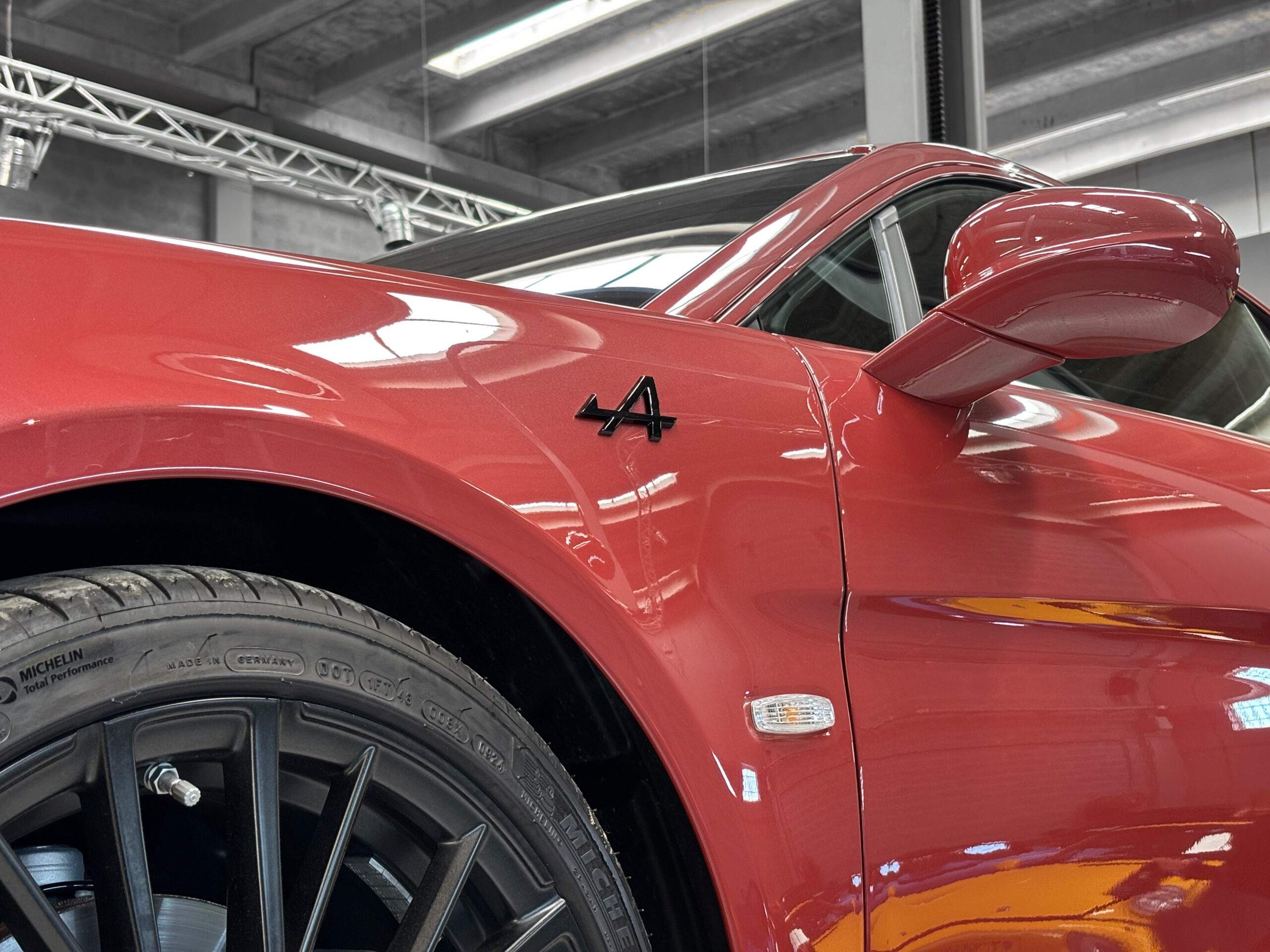 Alpine A110 S 300 CH – ROUGE RUBIS – 110 exemplaires – Image 20