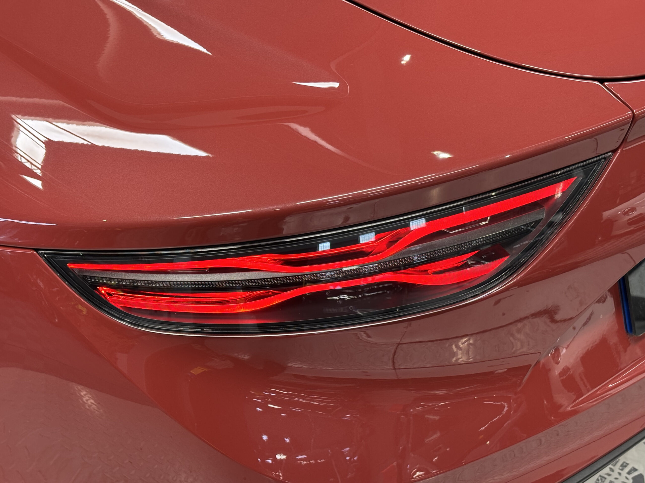 Alpine A110 S 300 CH – ROUGE RUBIS – 110 exemplaires – Image 49