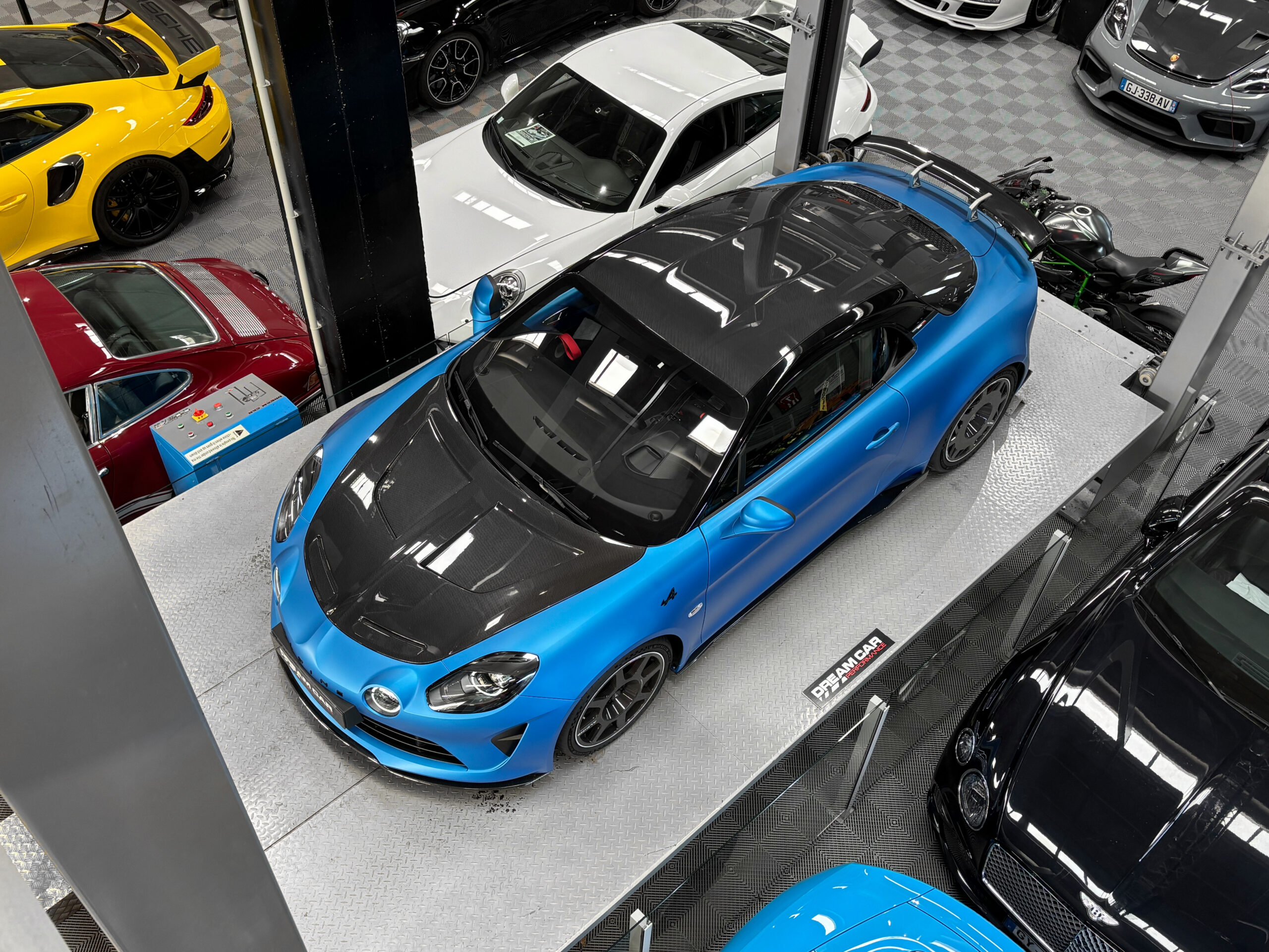 ALPINE A110 R – BLEU RACING mat – PPF – PREMIERE MAIN – Image 5