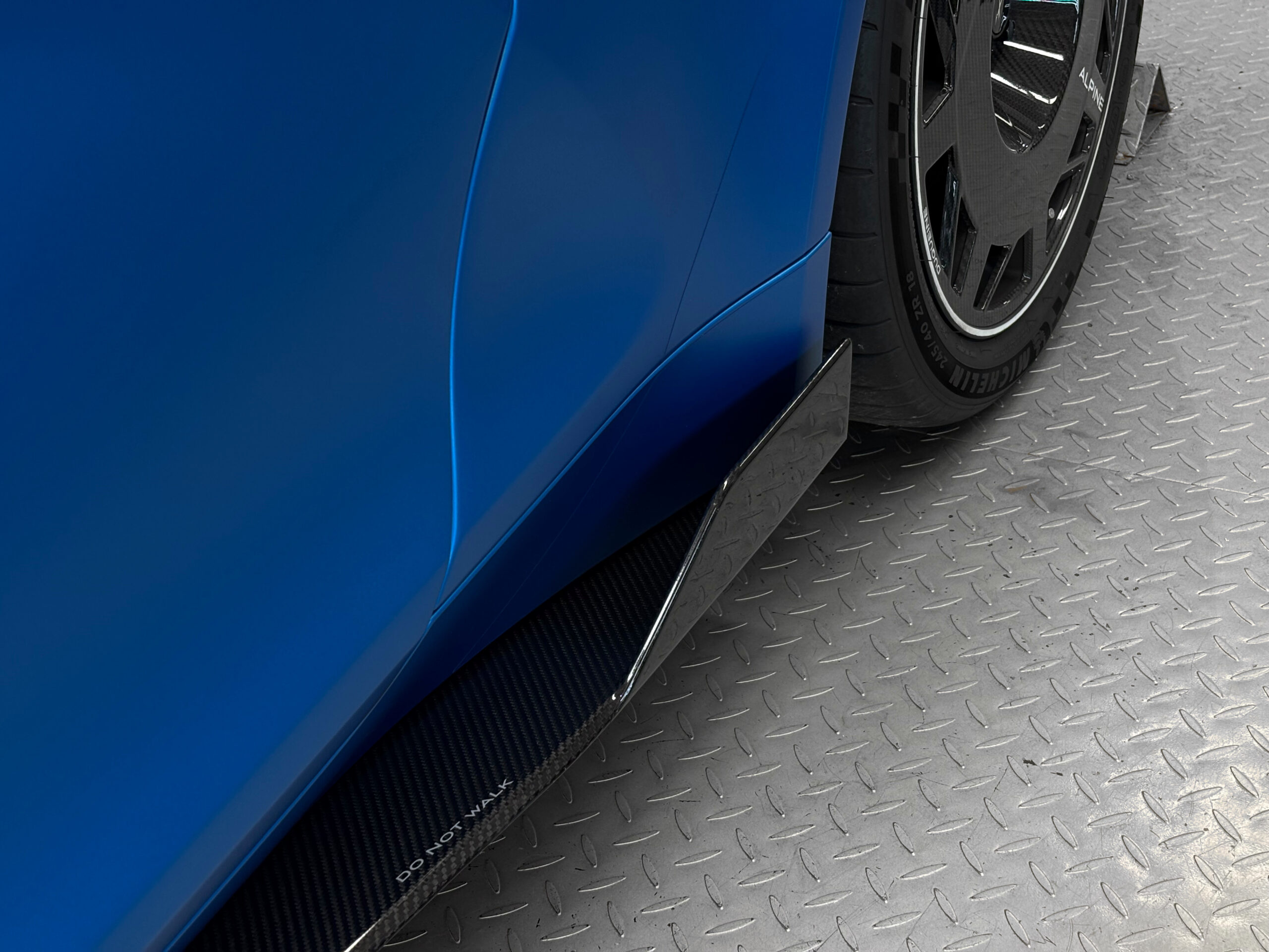 ALPINE A110 R – BLEU RACING mat – PPF – PREMIERE MAIN – Image 23