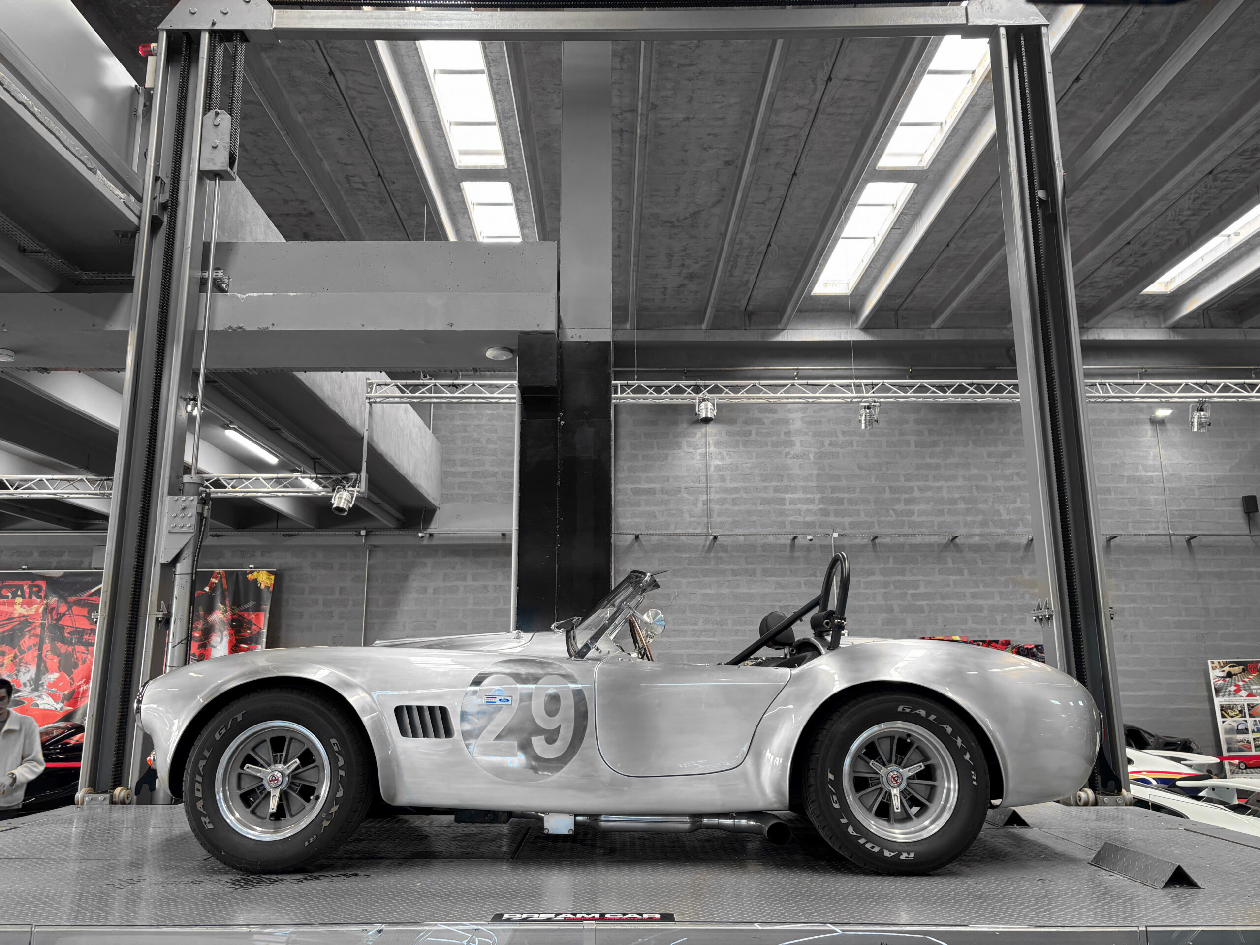 Shelby Cobra Continuation CSX 7000 - 289 FIA - Carte grise française – Image 13