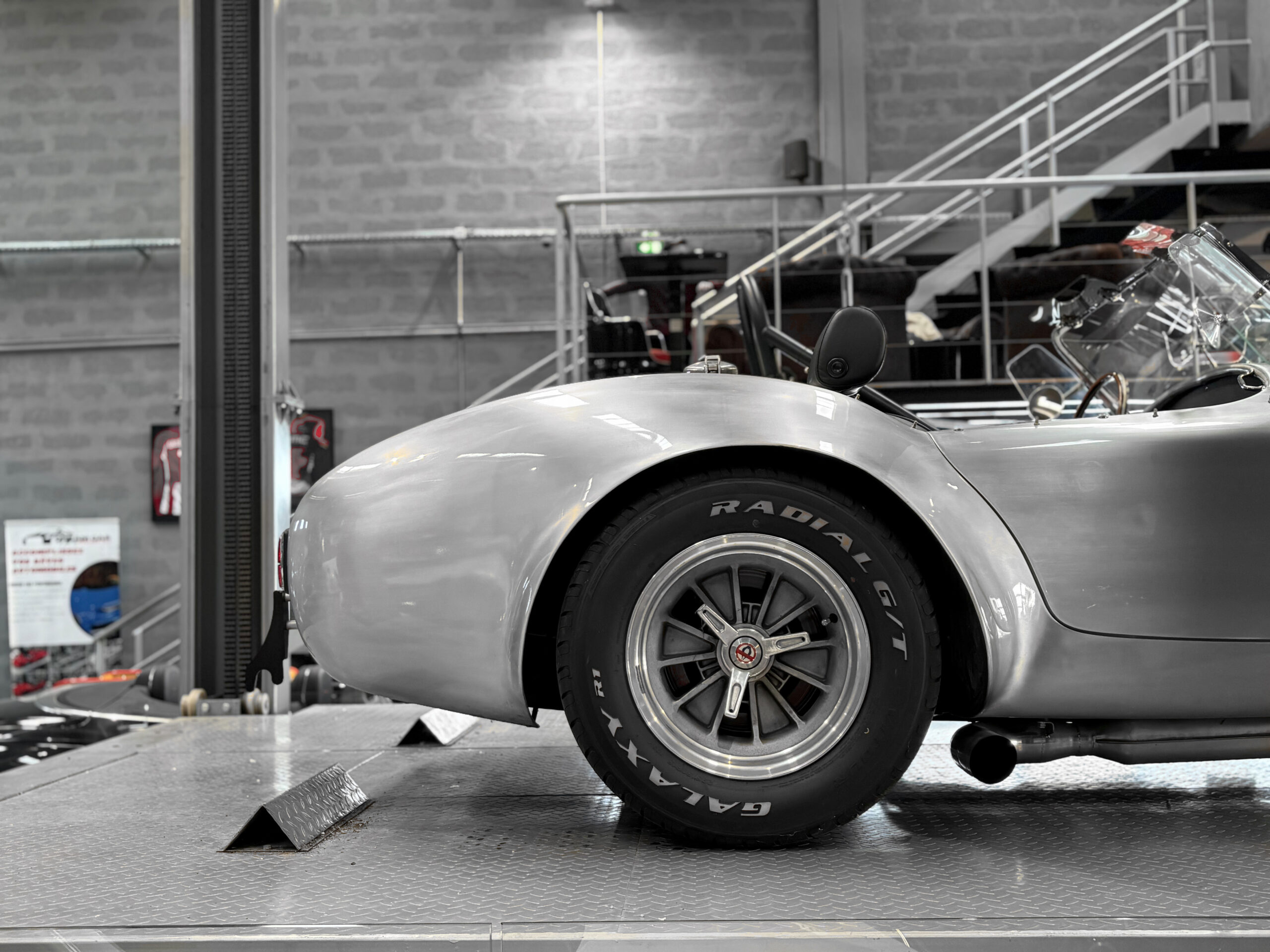 Shelby Cobra Continuation CSX 7000 - 289 FIA - Carte grise française – Image 23