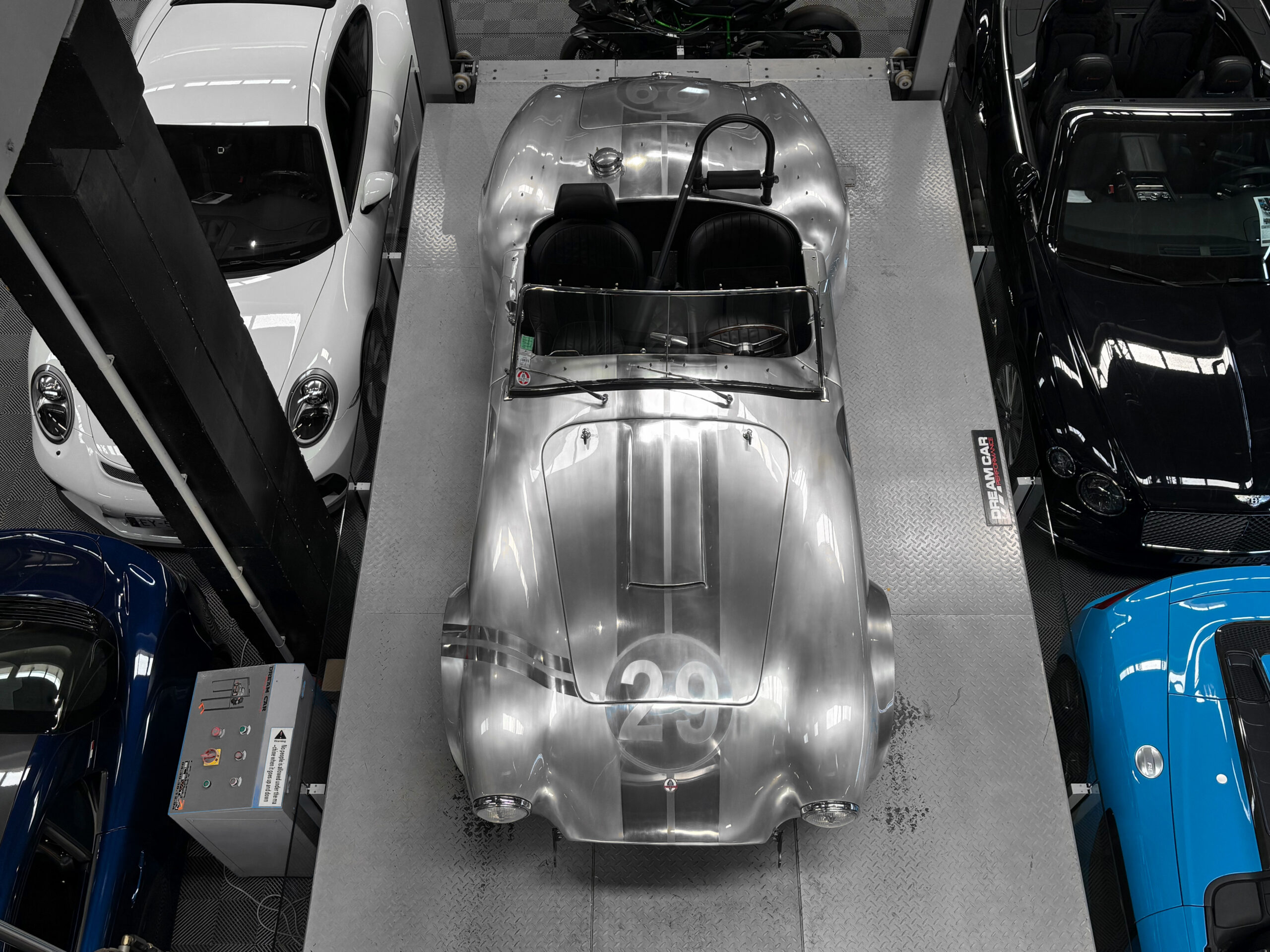 Shelby Cobra Continuation CSX 7000 - 289 FIA - Carte grise française – Image 28
